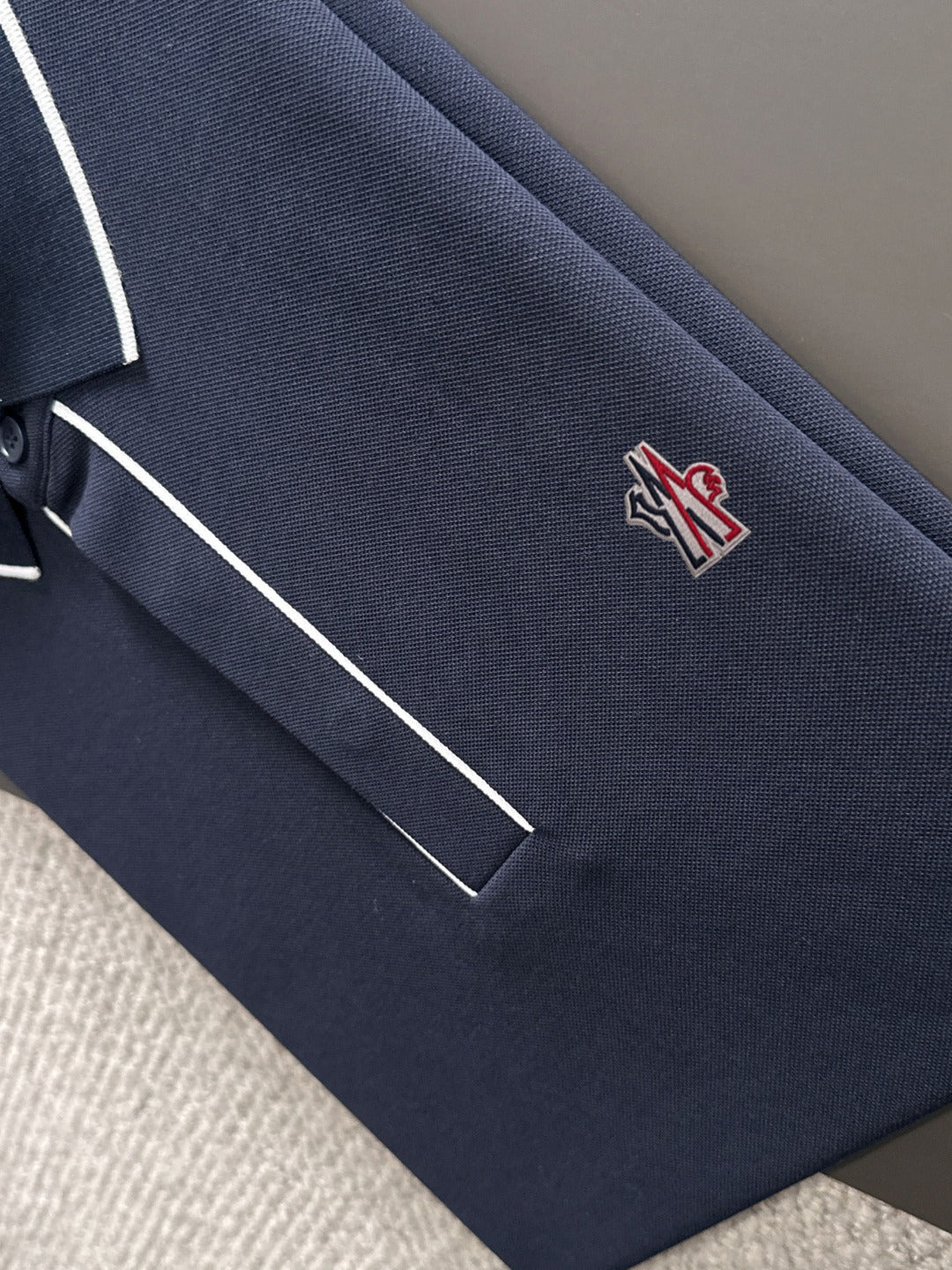 LuxluxHouse Best Quality Clothes Shirts&Polo Moncler