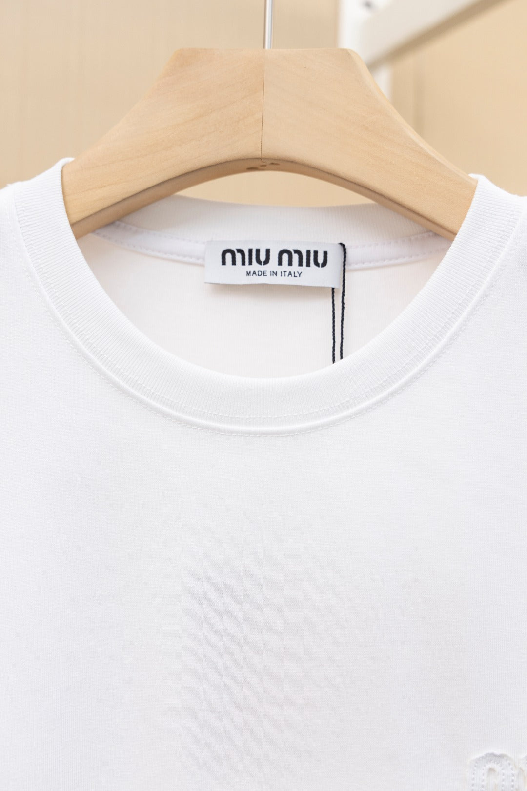 LuxluxHouse Best Quality Clothes Miu Miu T-shirt