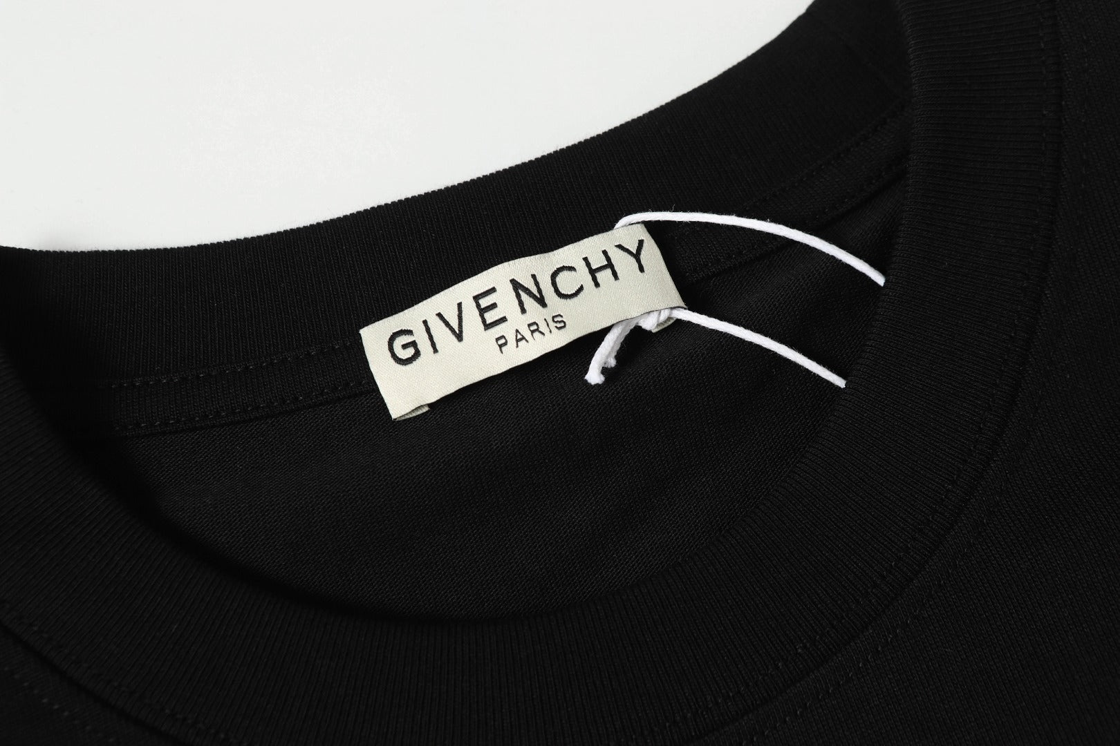 LuxluxHouse Best Quality Clothes Givenchy T-shirt
