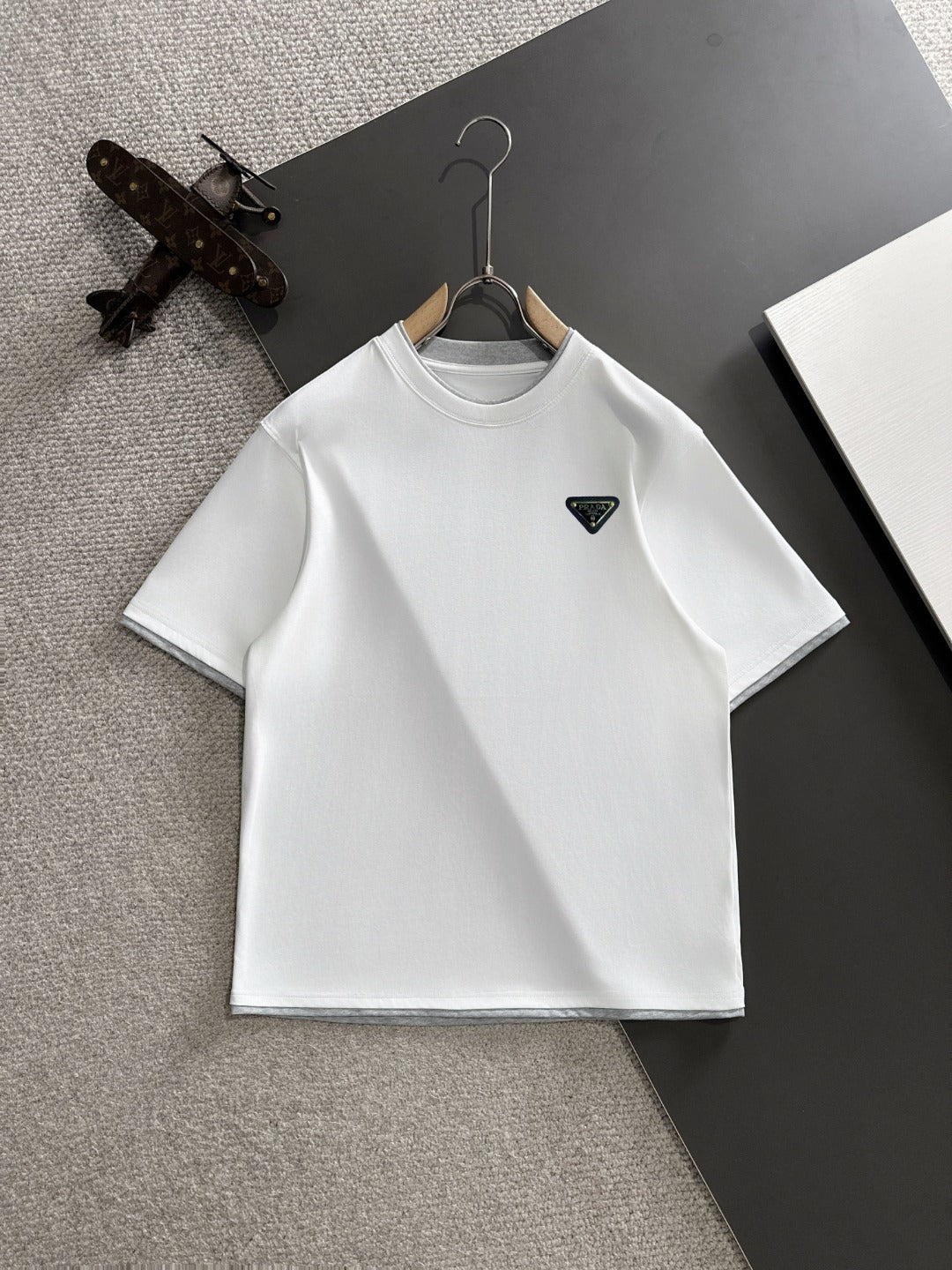 LuxluxHouse Best Quality Clothes T-shirt Prada