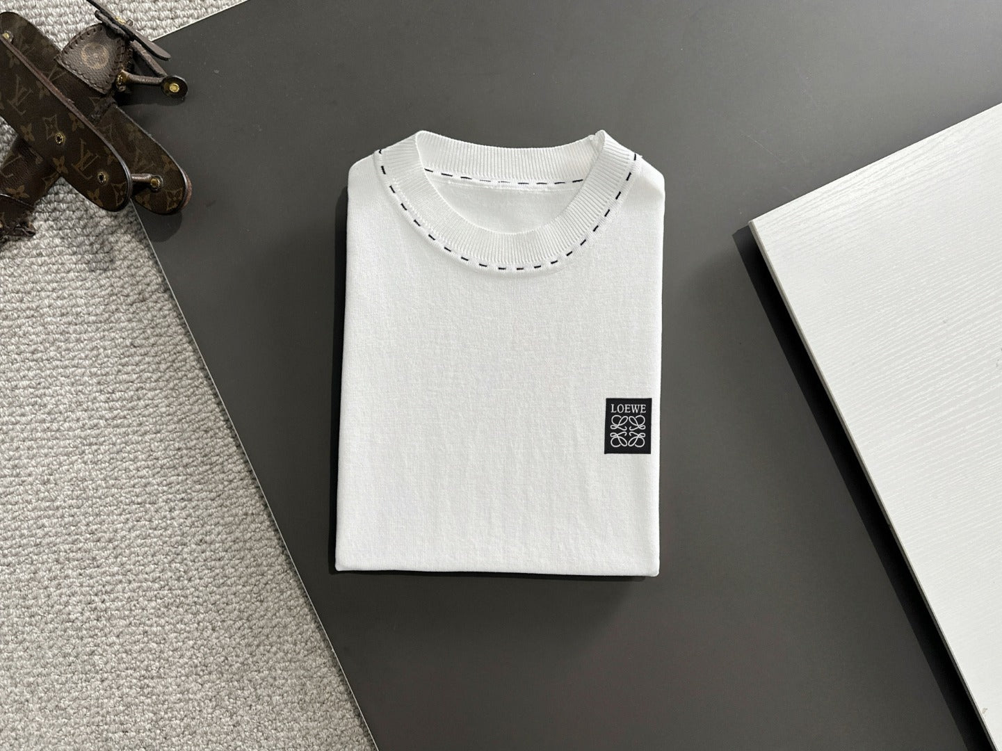 LuxluxHouse Best Quality Clothes T-shirt Loewe