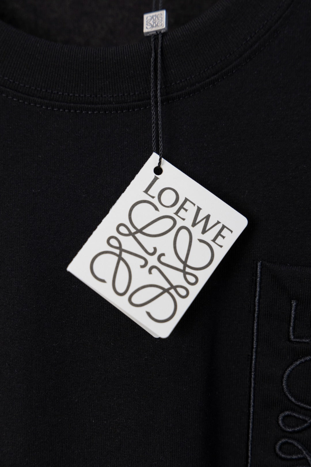 LuxluxHouse Best Quality Clothes T-shirt Loewe