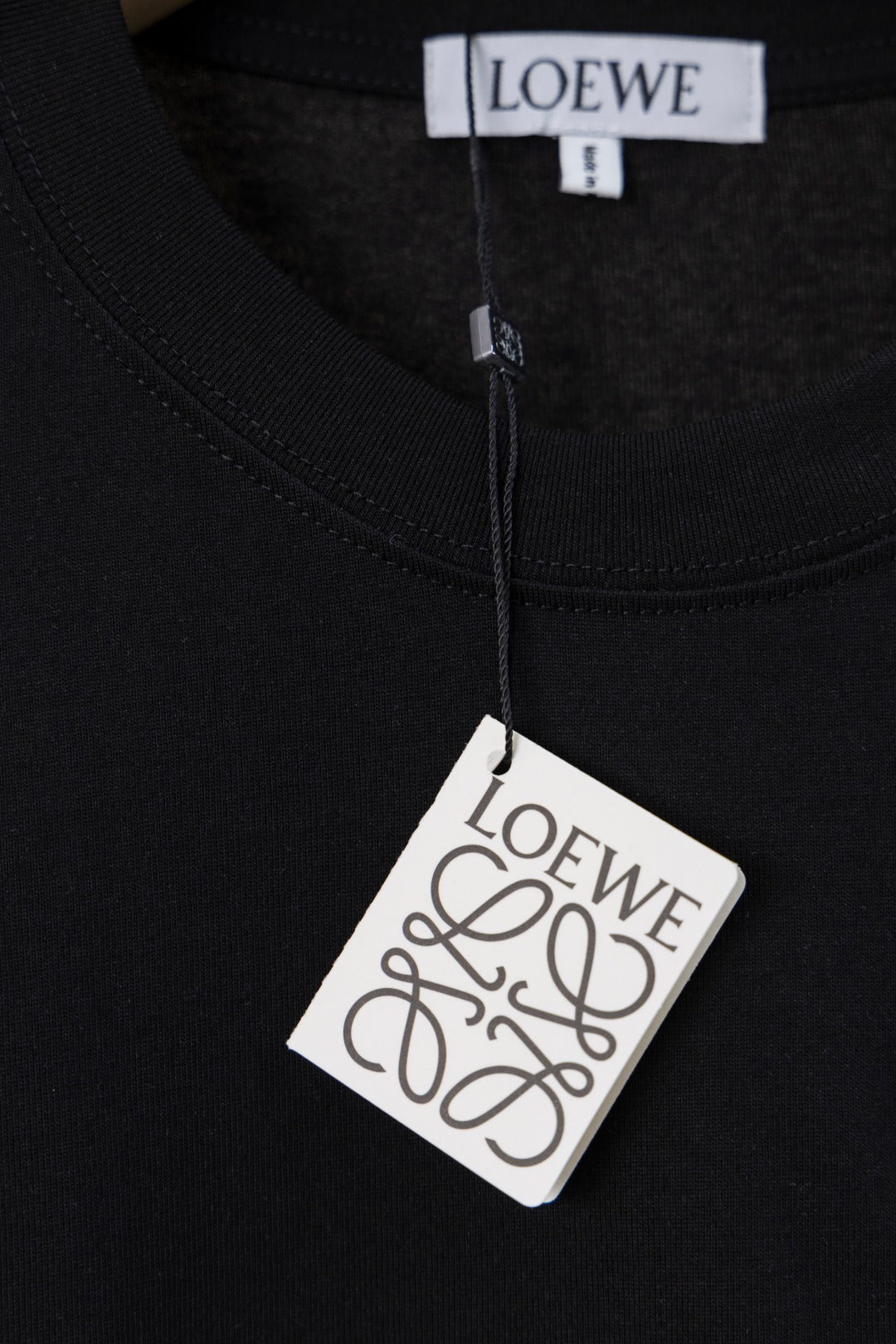 LuxluxHouse Best Quality Clothes T-shirt Loewe