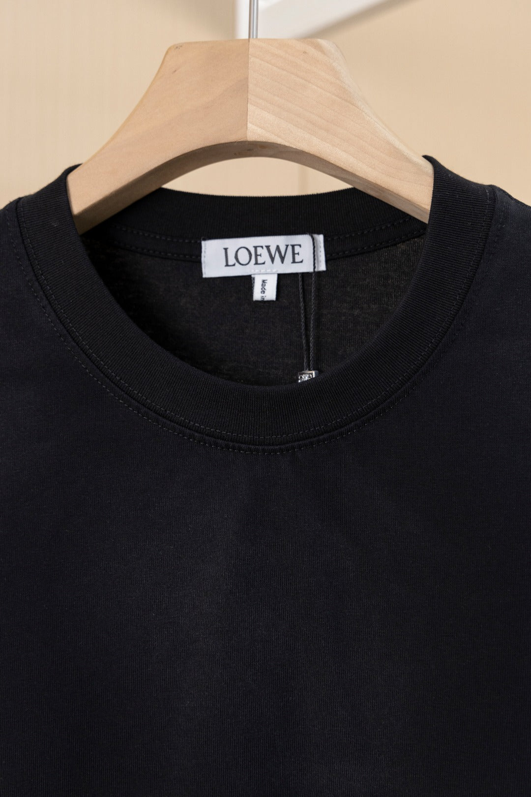 LuxluxHouse Best Quality Clothes T-shirt Loewe