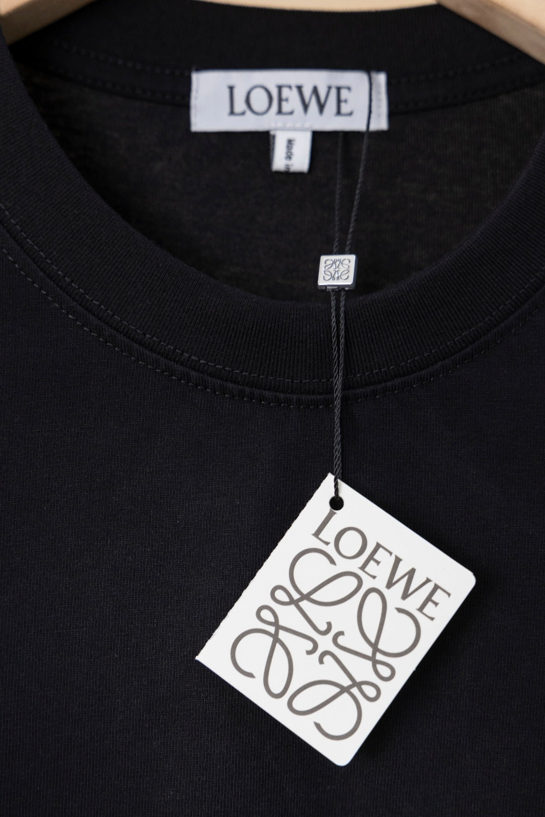 LuxluxHouse Best Quality Clothes T-shirt Loewe