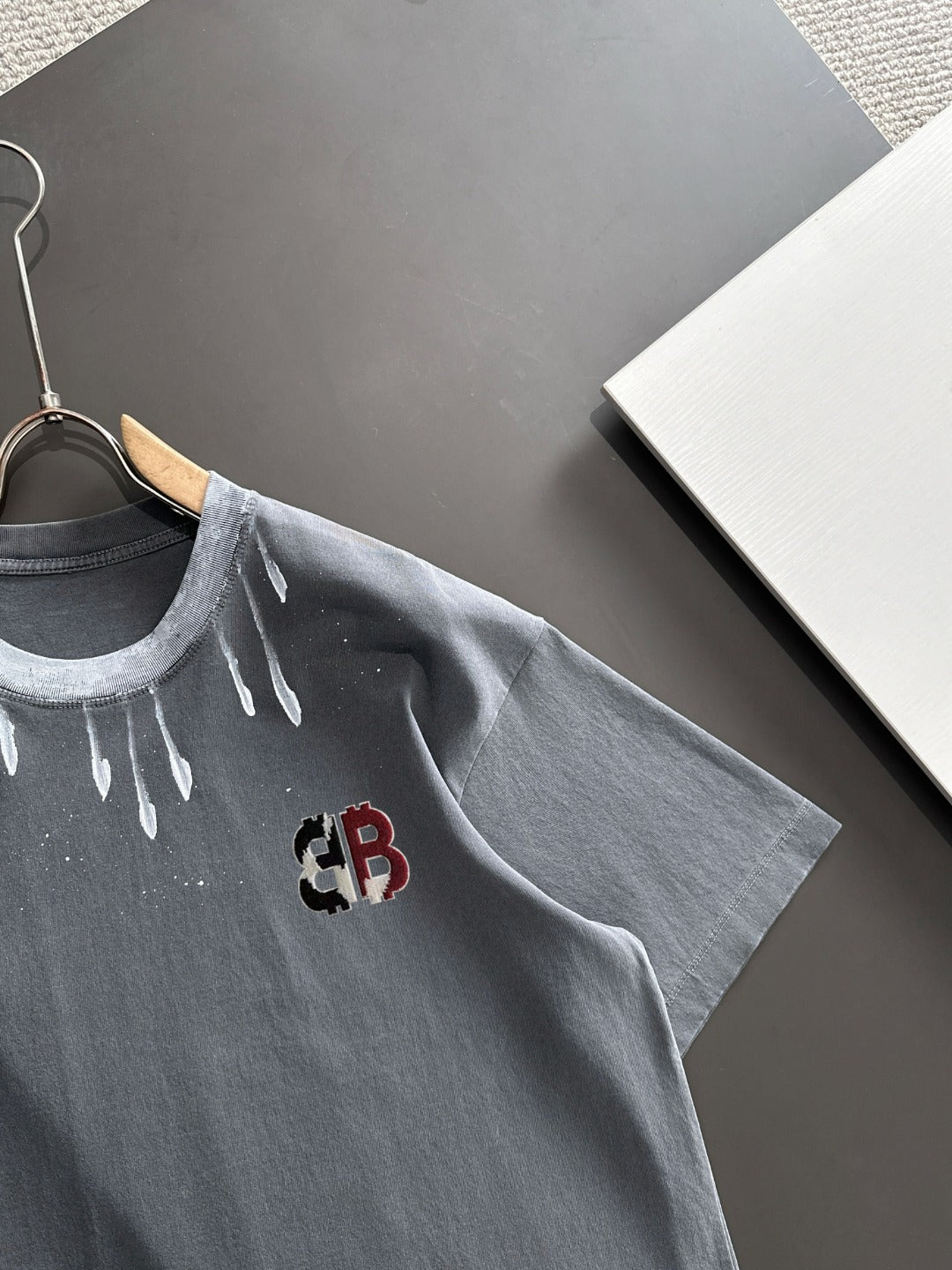 LuxluxHouse Best Quality Clothes Balenciaga T-shirt