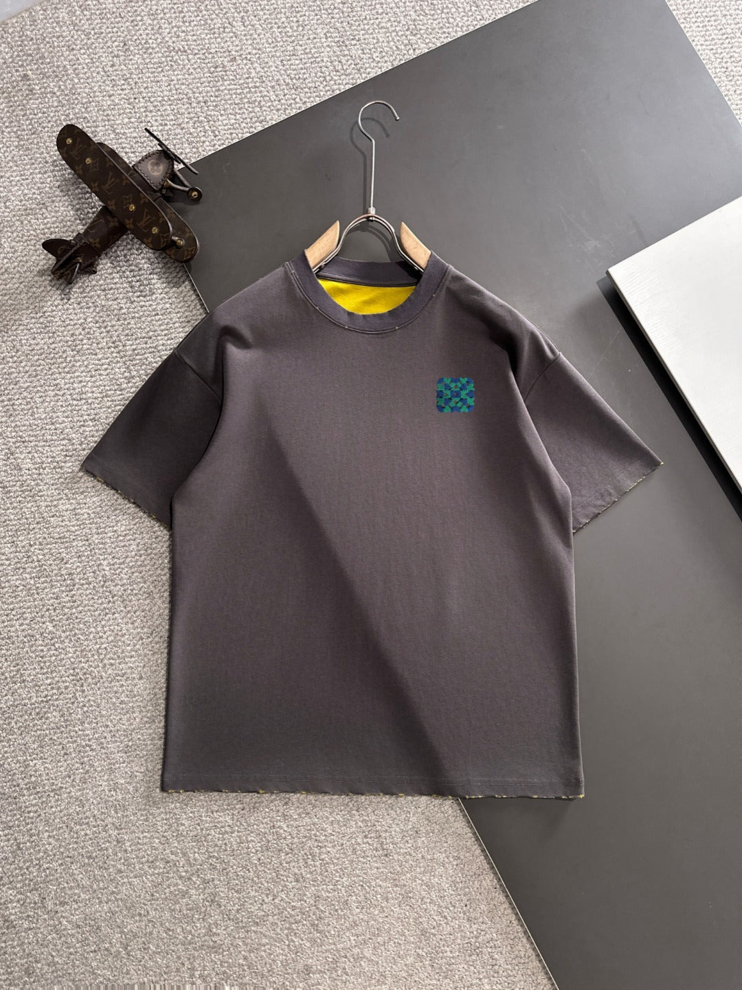 LuxluxHouse Best Quality Clothes T-shirt Loewe