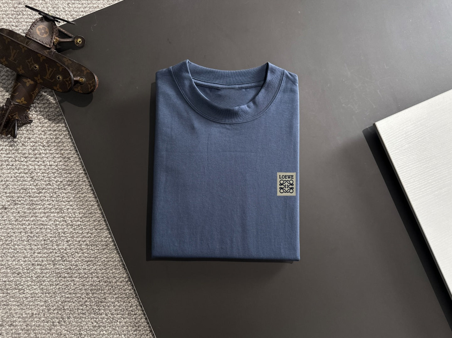 LuxluxHouse Best Quality Clothes T-shirt Loewe