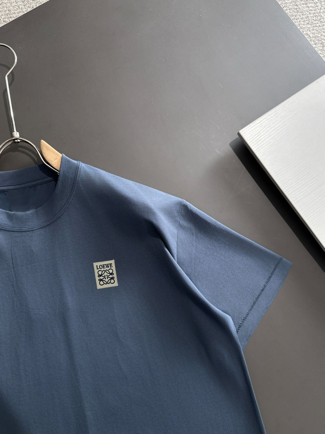 LuxluxHouse Best Quality Clothes T-shirt Loewe