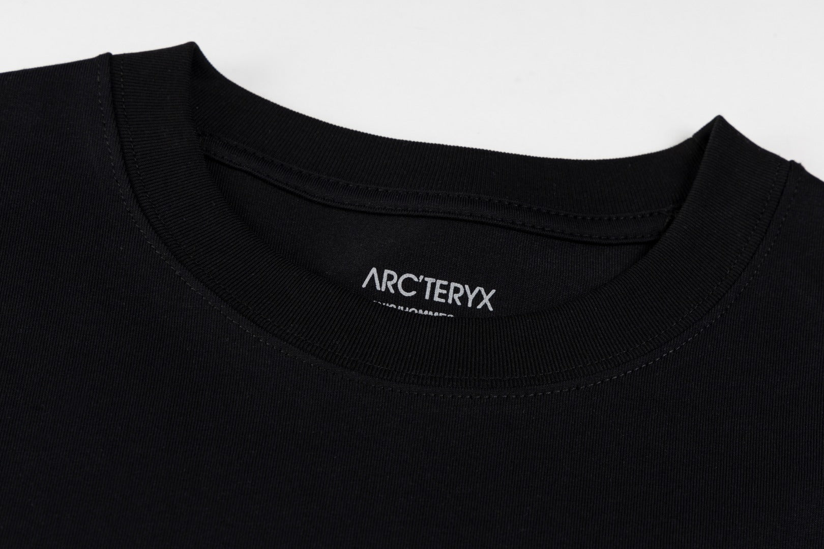 LuxluxHouse Best Quality Clothes T-shirt Arcteryx