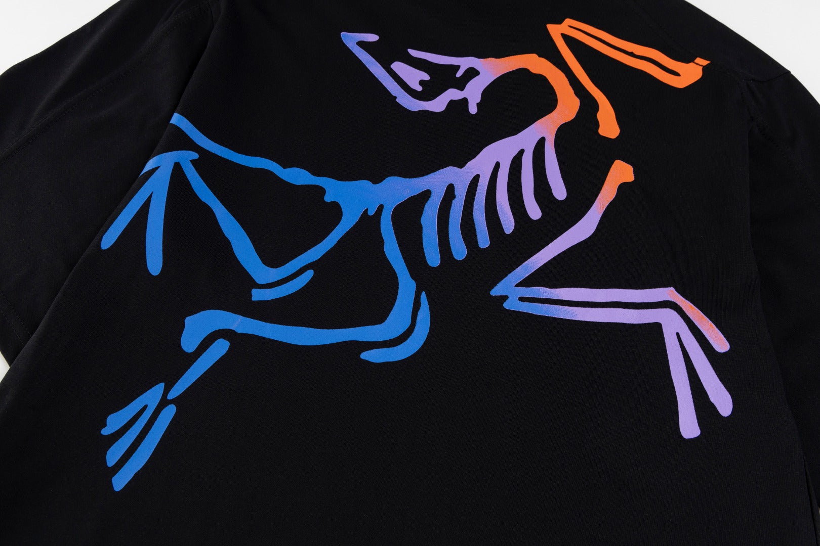 LuxluxHouse Best Quality Clothes T-shirt Arcteryx