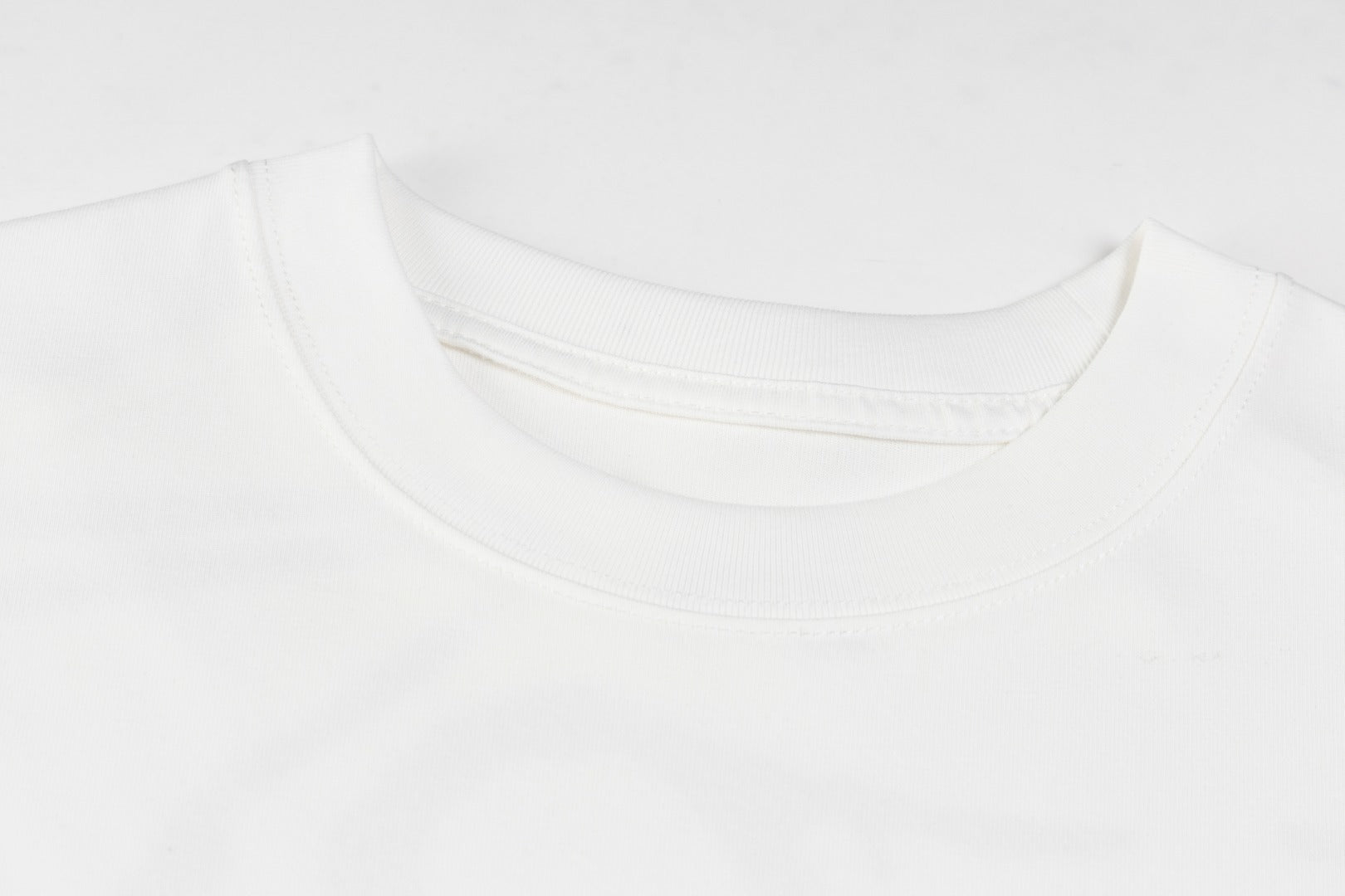 LuxluxHouse Best Quality Clothes T-shirt Arcteryx