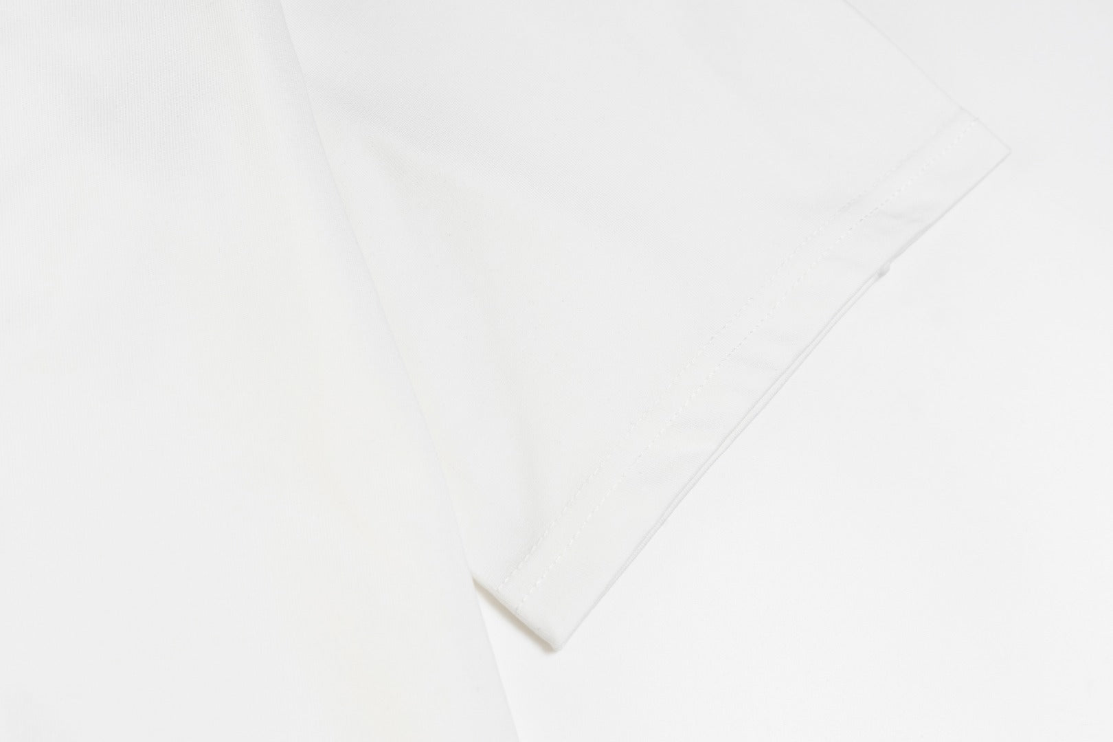 LuxluxHouse Best Quality Clothes T-shirt Arcteryx