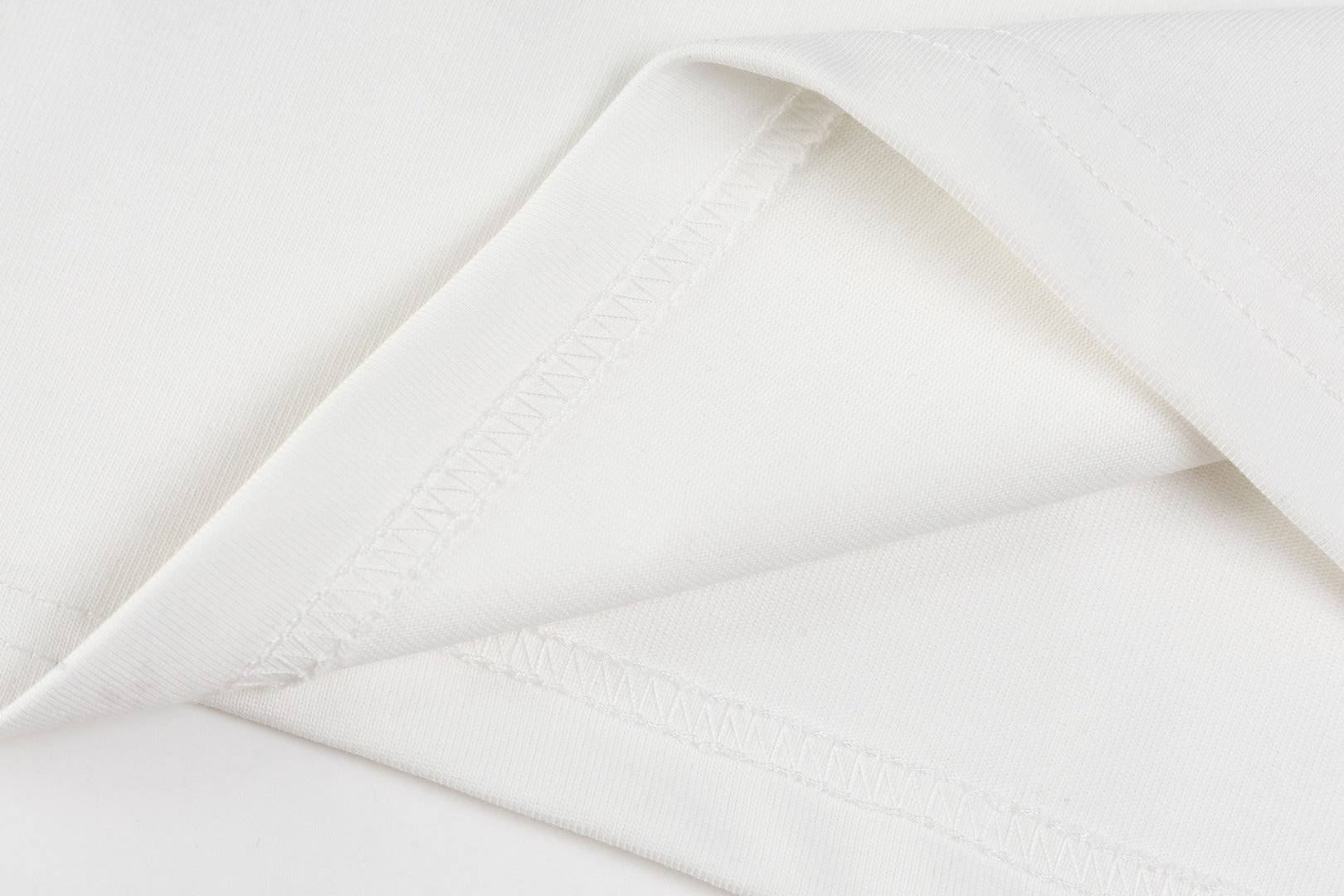 LuxluxHouse Best Quality Clothes T-shirt Arcteryx