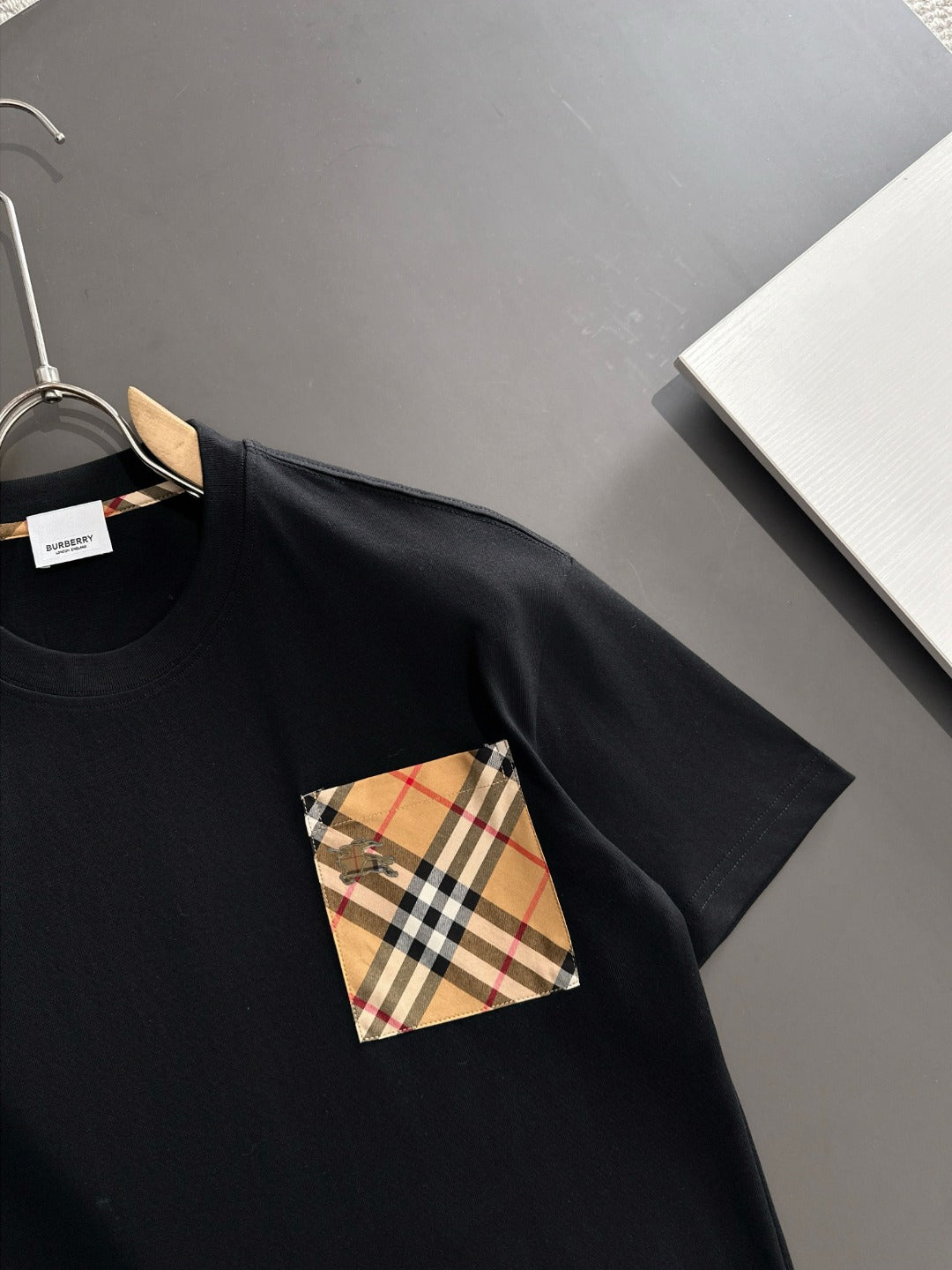 LuxluxHouse Best Quality Clothes Burberry T-shirt