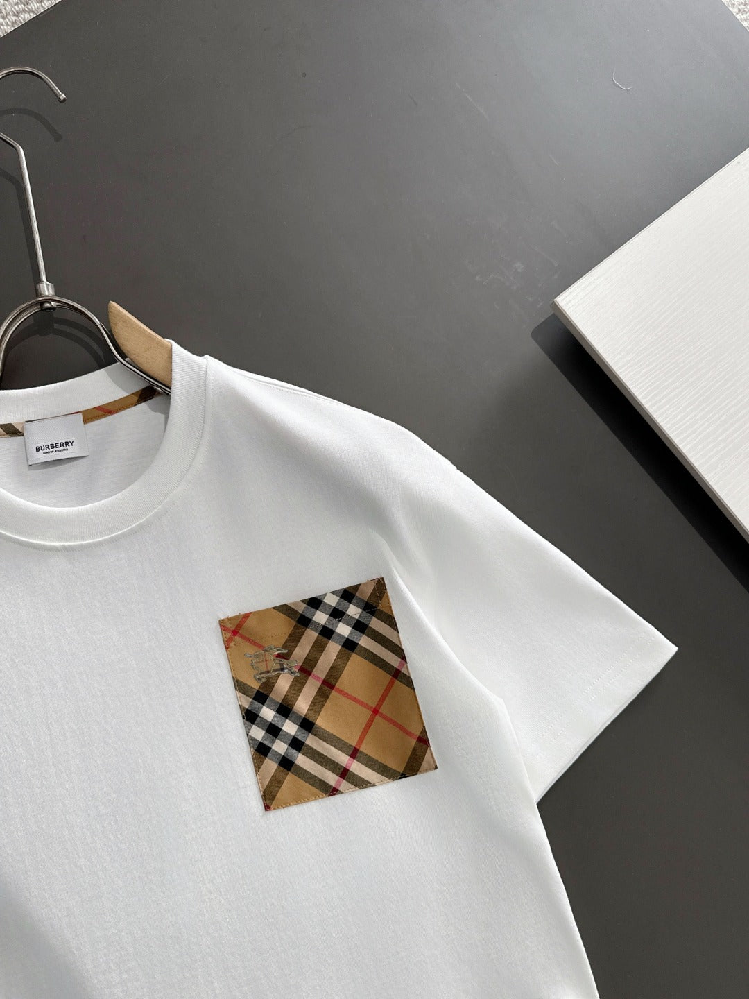 LuxluxHouse Best Quality Clothes Burberry T-shirt
