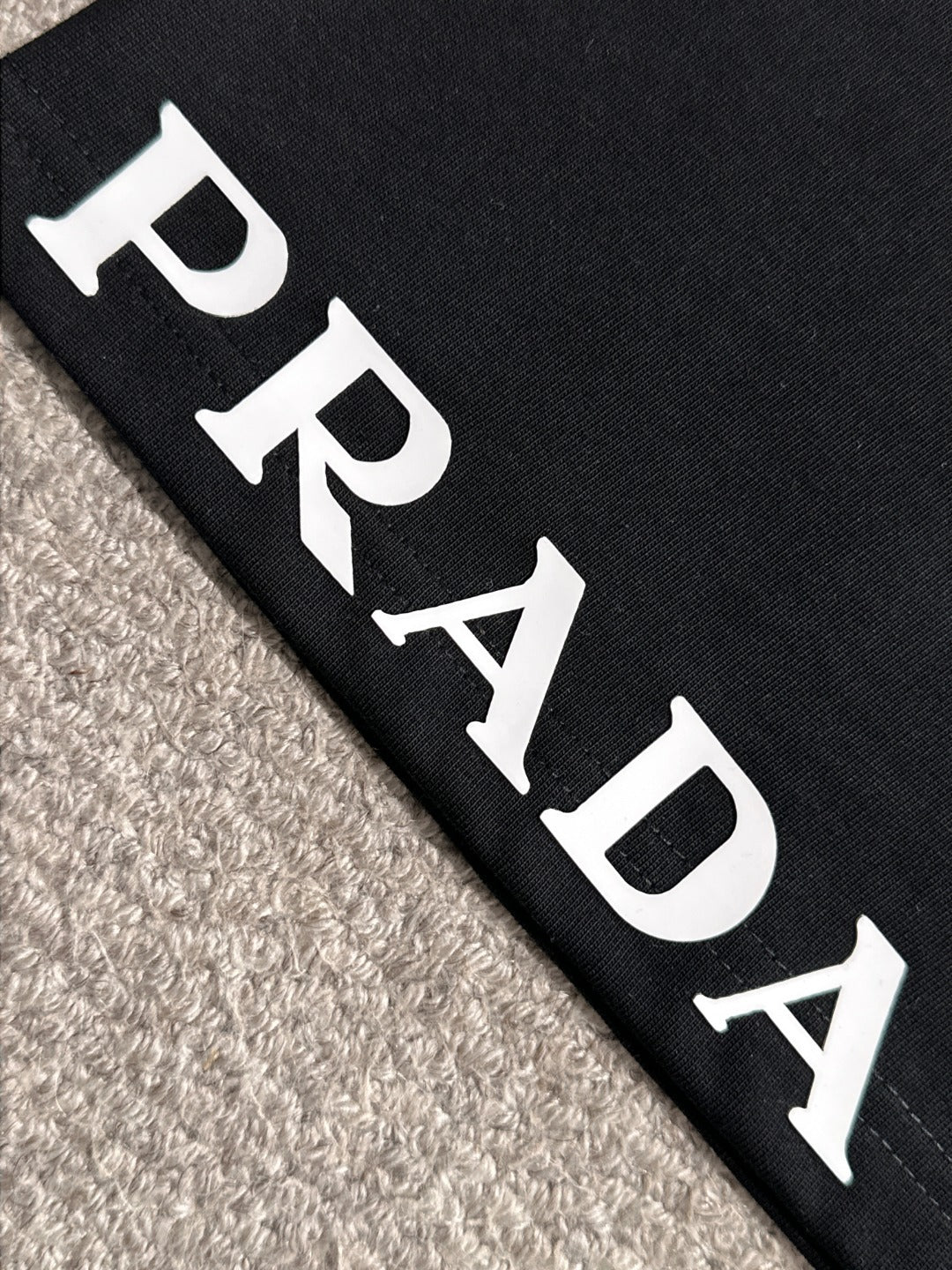 LuxluxHouse Best Quality Clothes T-shirt Prada
