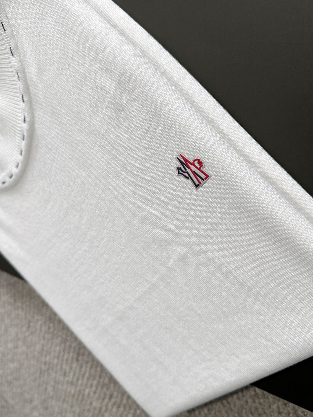 LuxluxHouse Best Quality Clothes T-shirt Moncler