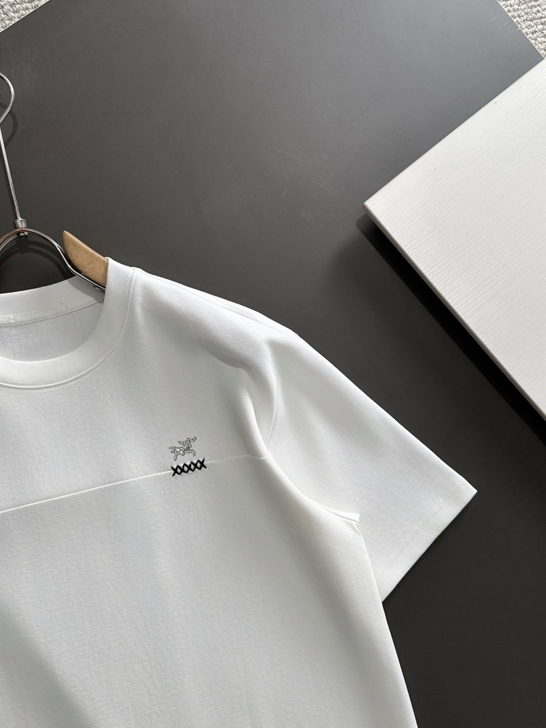 LuxluxHouse Best Quality Clothes T-shirt Arcteryx