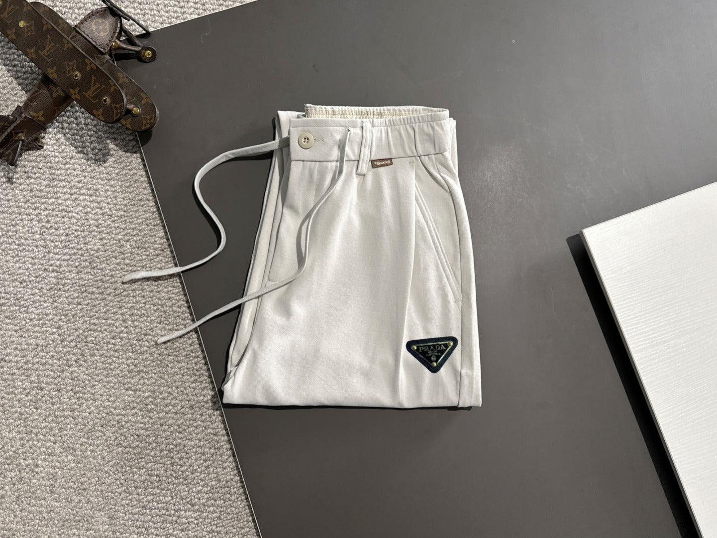 LuxluxHouse Best Quality Clothes Pants Prada