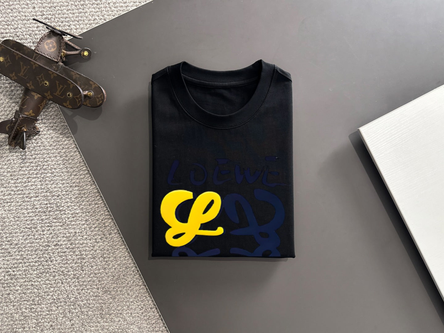 LuxluxHouse Best Quality Clothes T-shirt Loewe