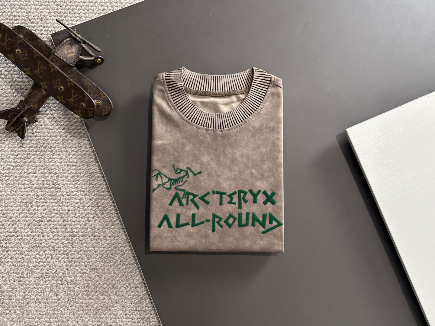 LuxluxHouse Best Quality Clothes T-shirt Arcteryx