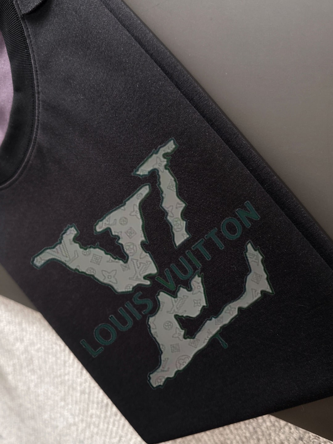 LuxluxHouse Best Quality Clothes T-shirt Louis Vuitton