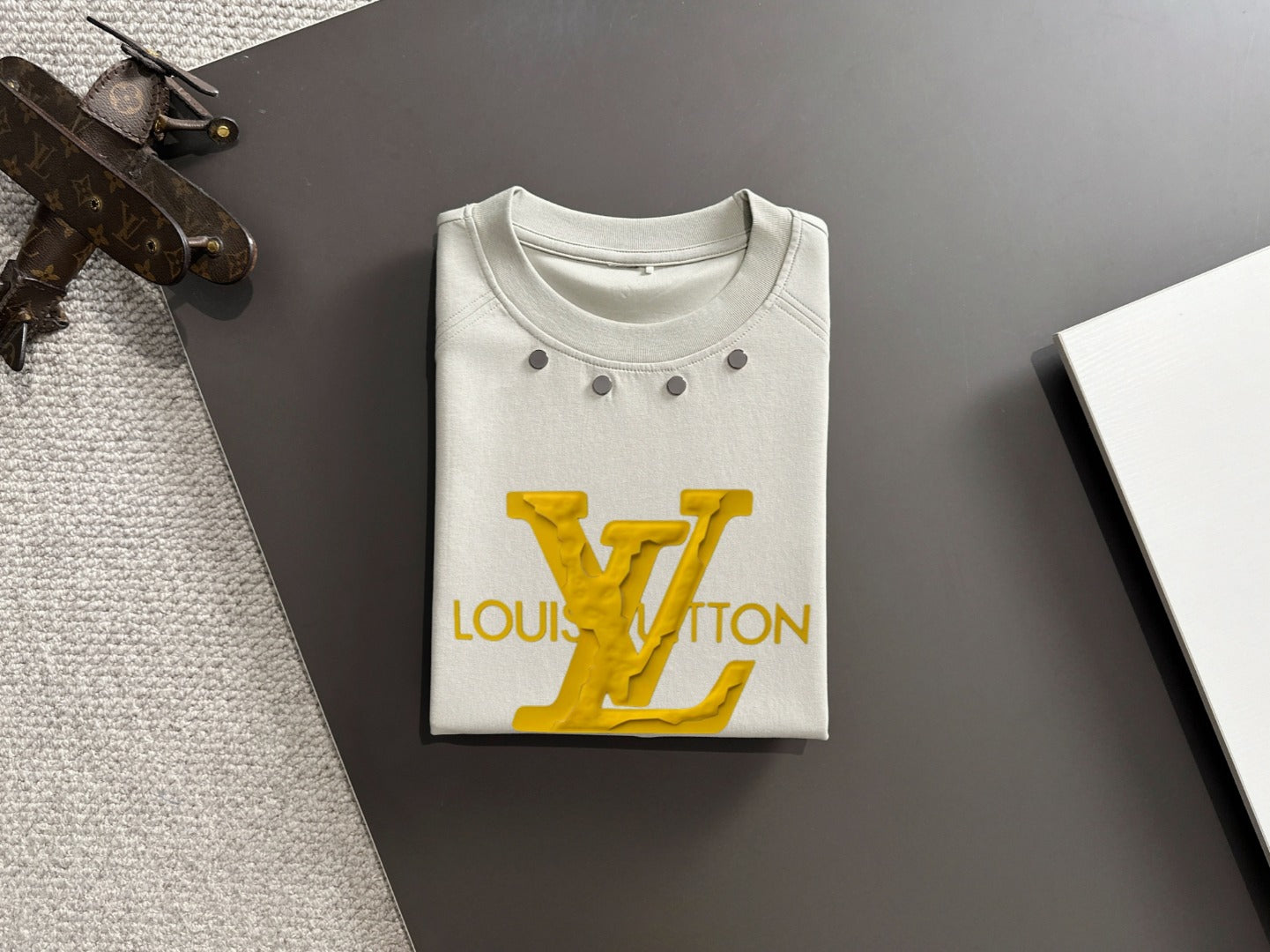 LuxluxHouse Best Quality Clothes T-shirt Louis Vuitton