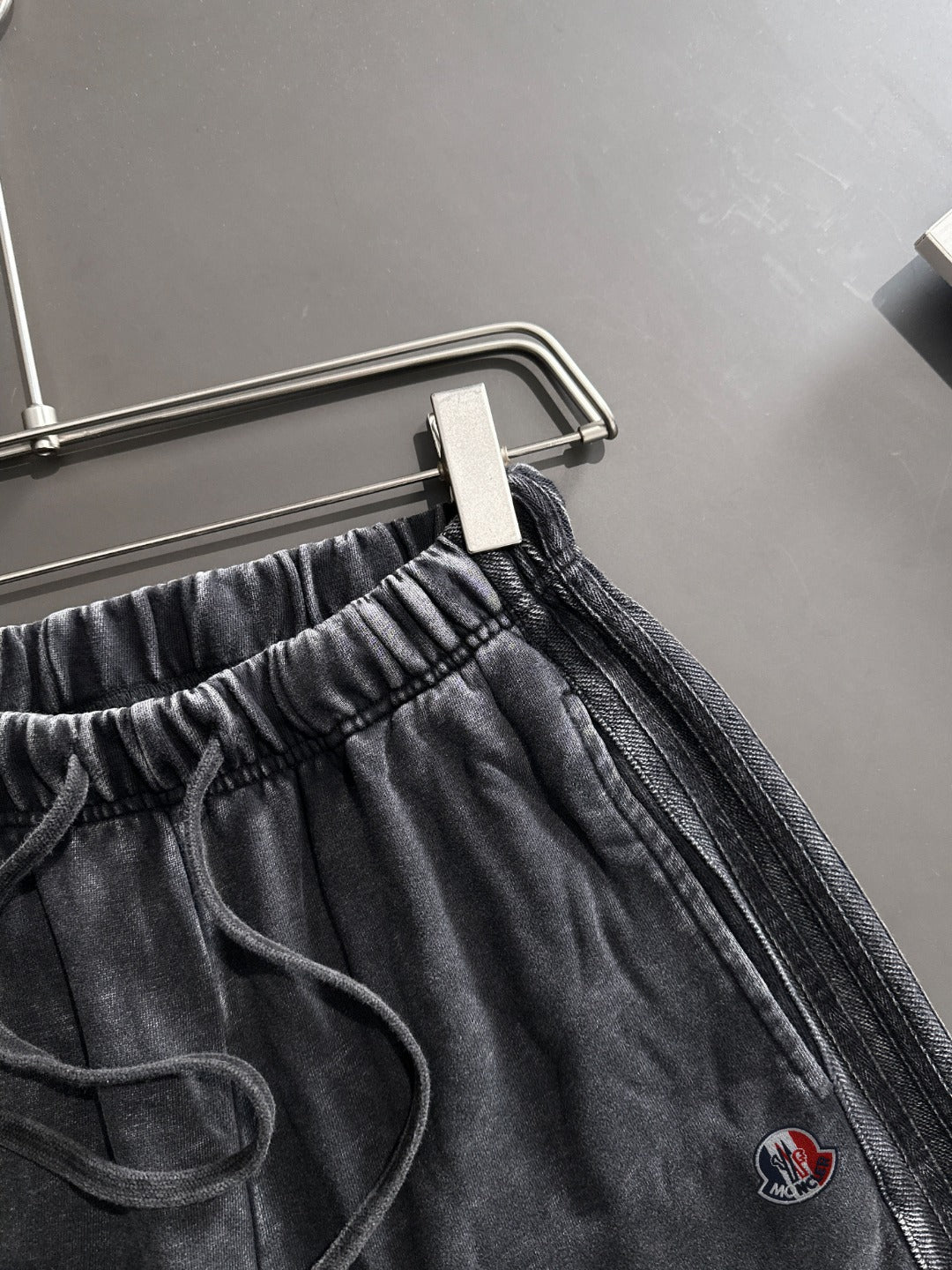 LuxluxHouse Best Quality Clothes Pants Moncler