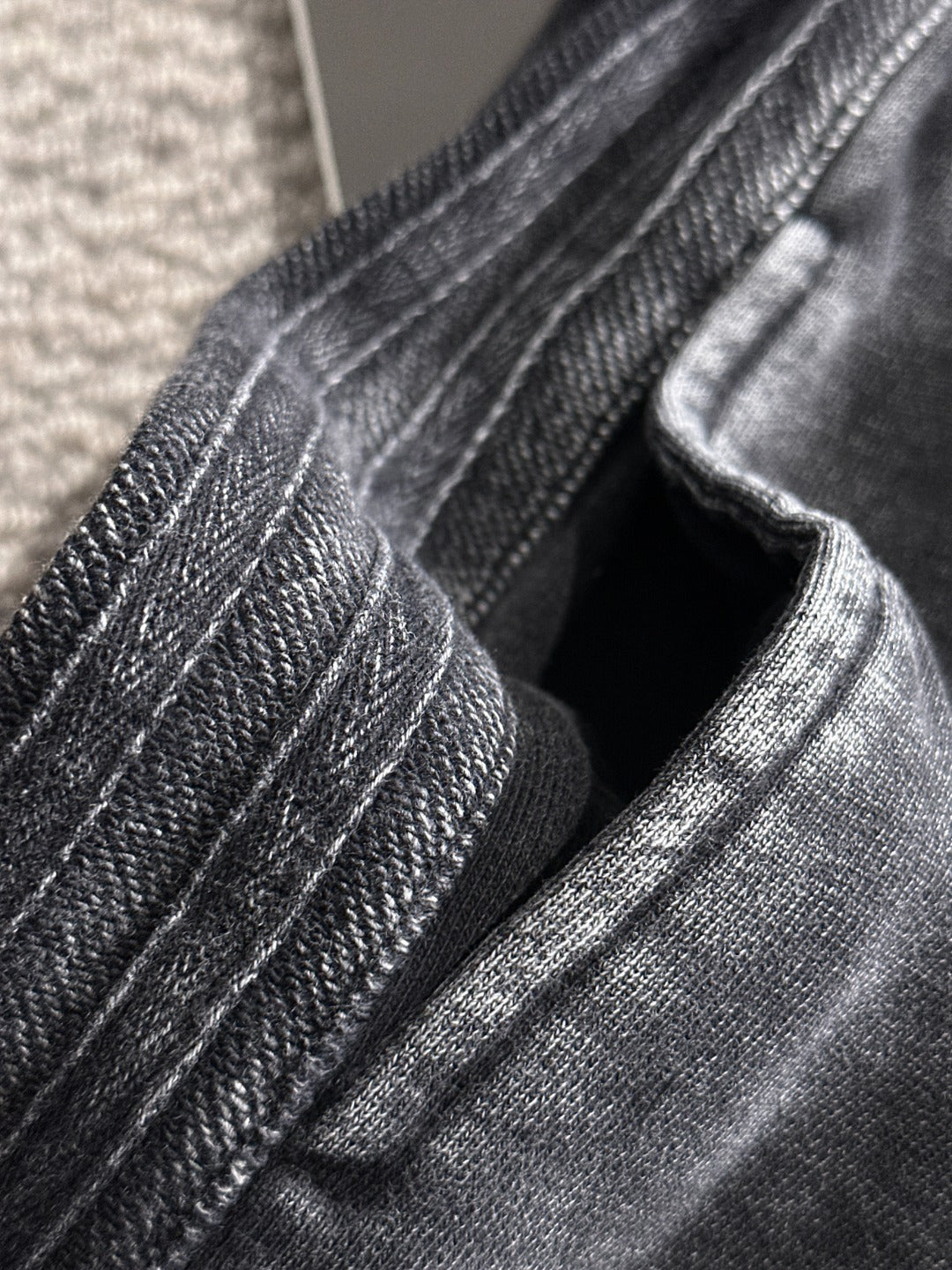 LuxluxHouse Best Quality Clothes Pants Moncler