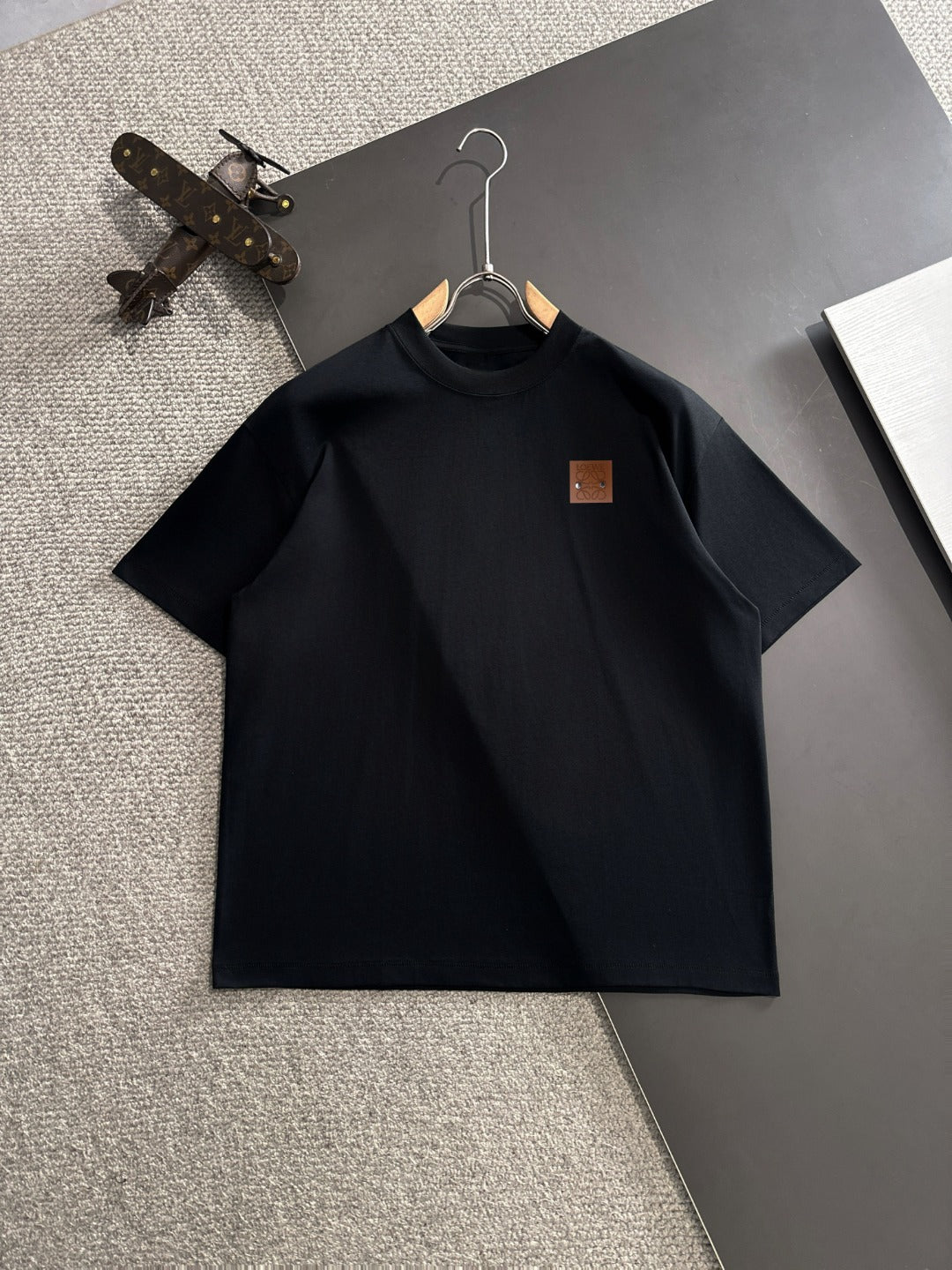 LuxluxHouse Best Quality Clothes T-shirt Loewe