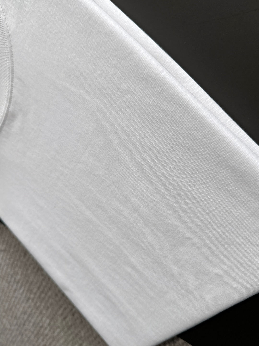 LuxluxHouse Best Quality Clothes T-shirt Loewe