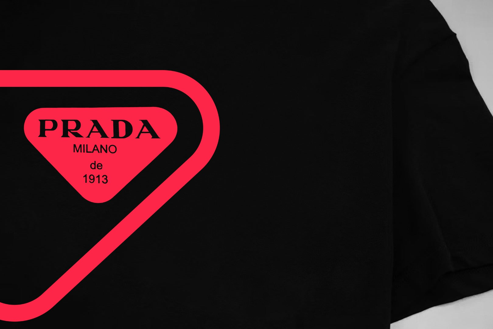 LuxluxHouse Best Quality Clothes T-shirt Prada