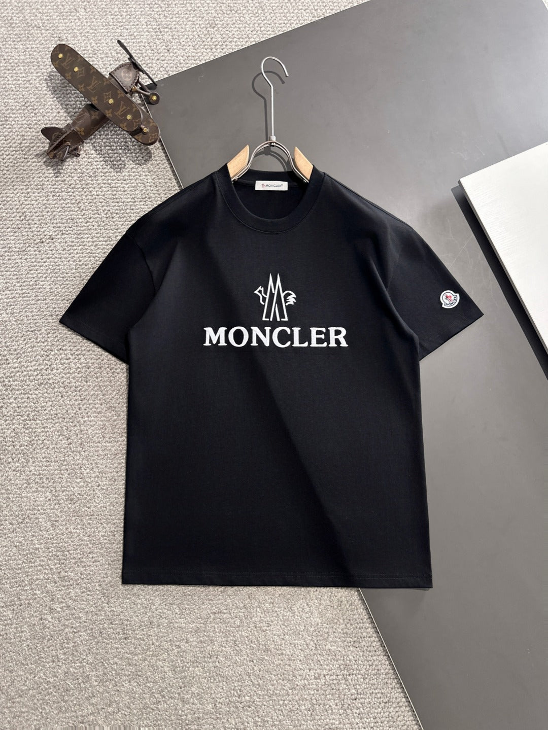 LuxluxHouse Best Quality Clothes T-shirt Moncler