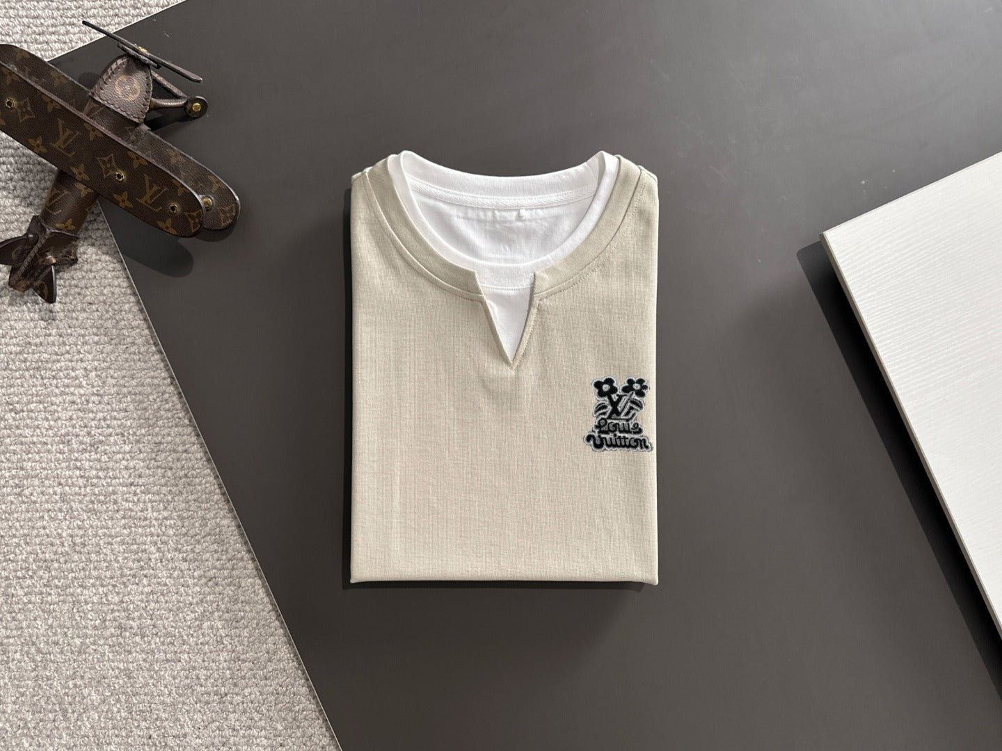 LuxluxHouse Best Quality Clothes T-shirt Louis Vuitton