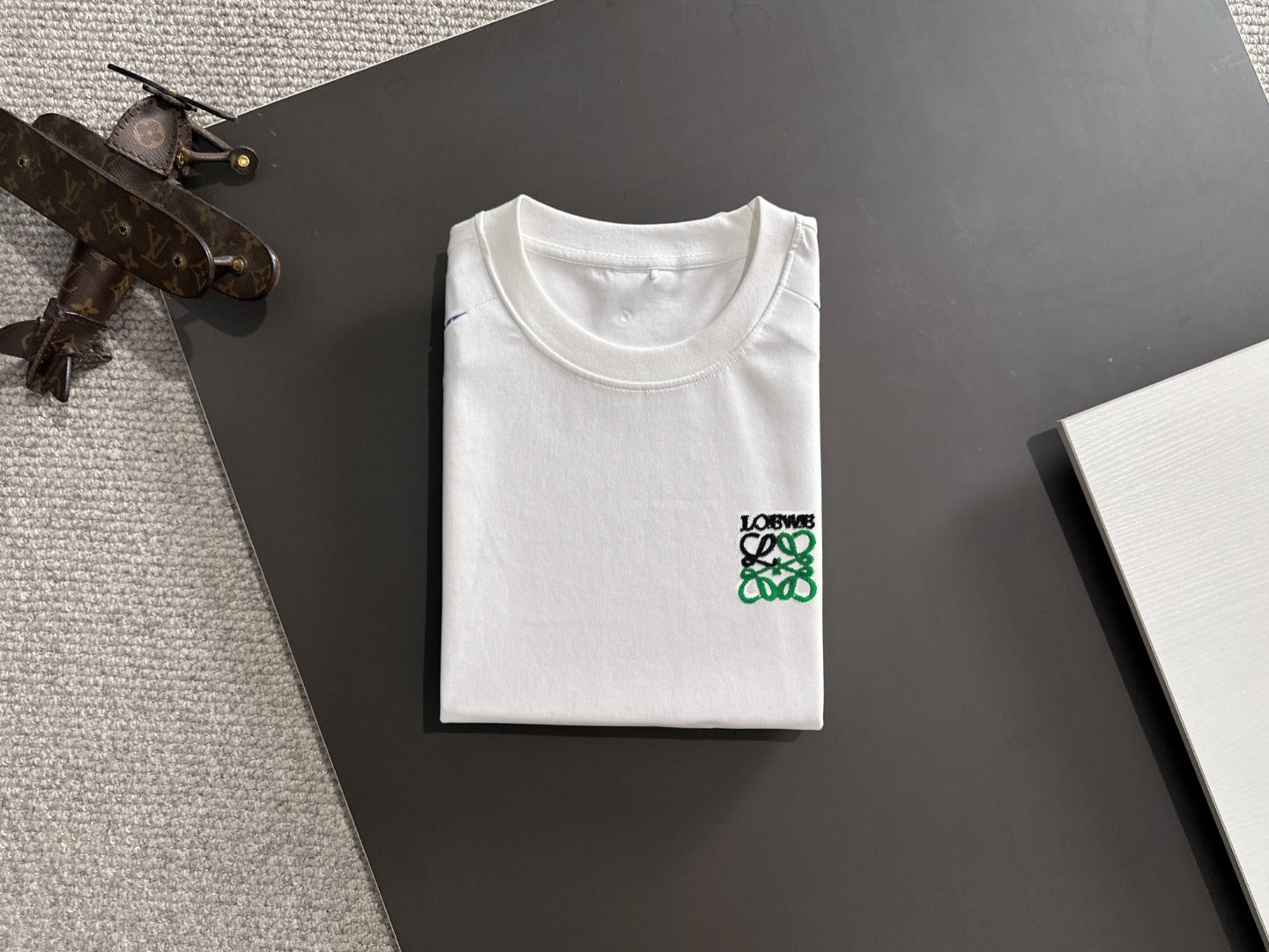 LuxluxHouse Best Quality Clothes T-shirt Loewe