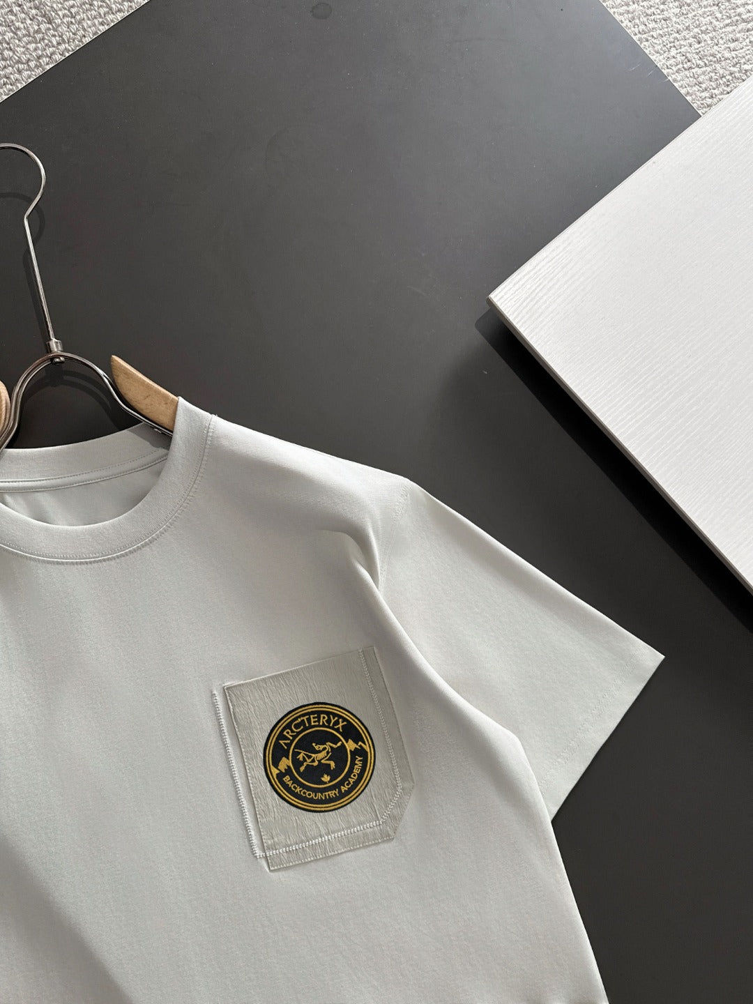 LuxluxHouse Best Quality Clothes T-shirt Arcteryx