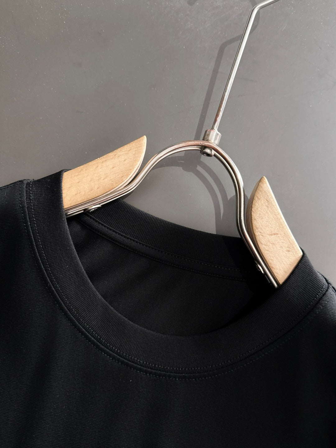 LuxluxHouse Best Quality Clothes T-shirt Arcteryx