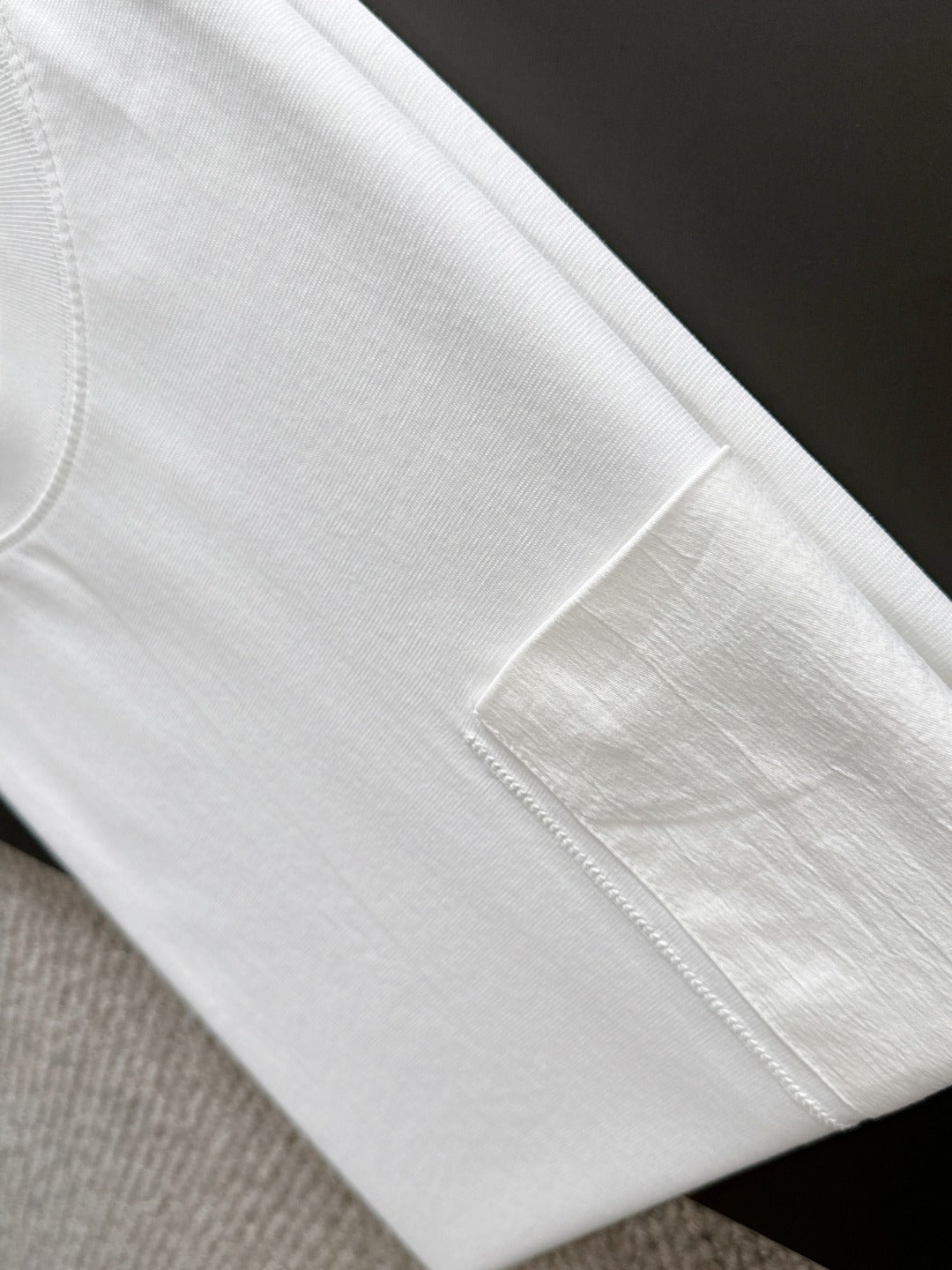 LuxluxHouse Best Quality Clothes T-shirt Arcteryx