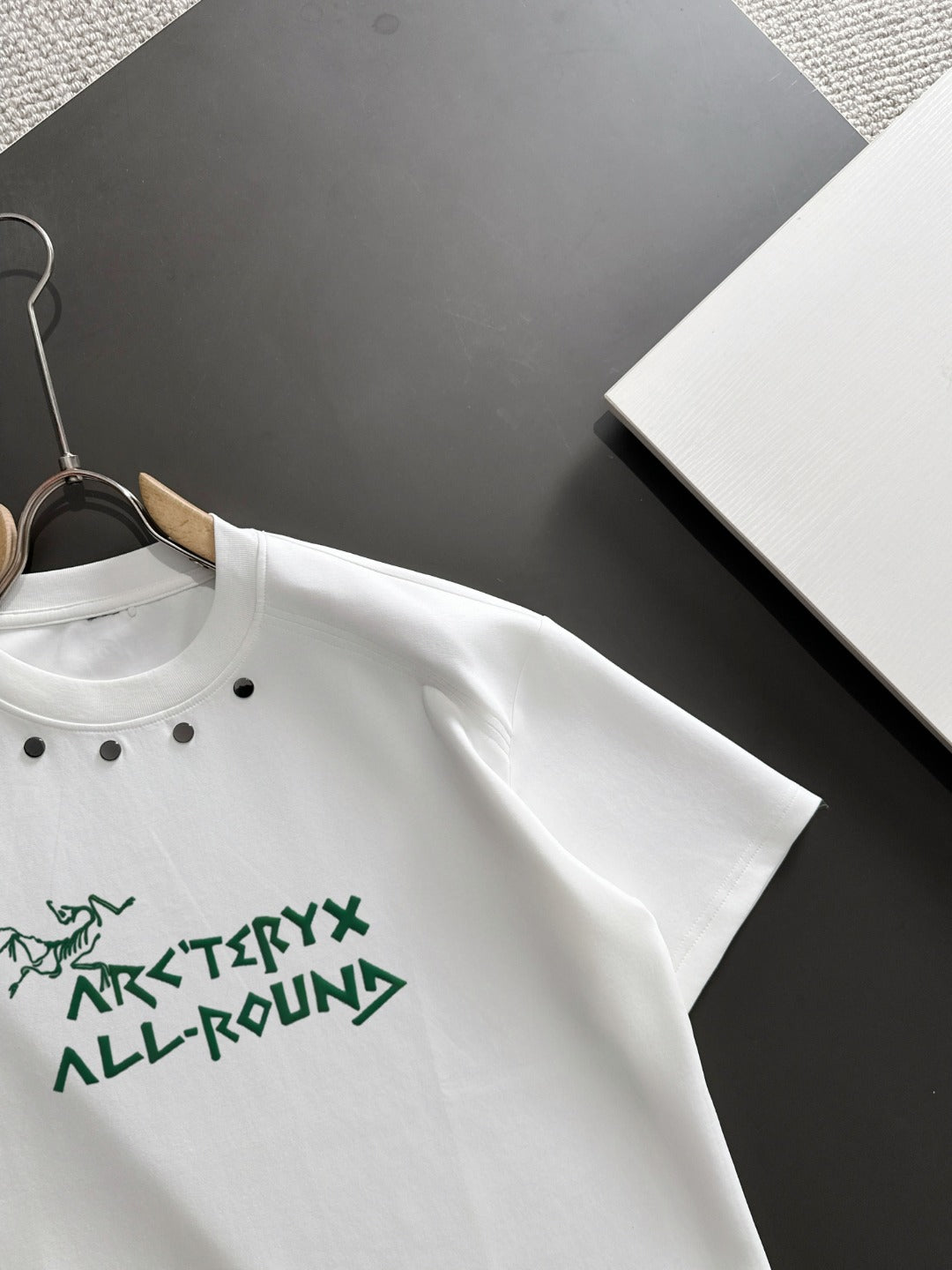 LuxluxHouse Best Quality Clothes T-shirt Arcteryx