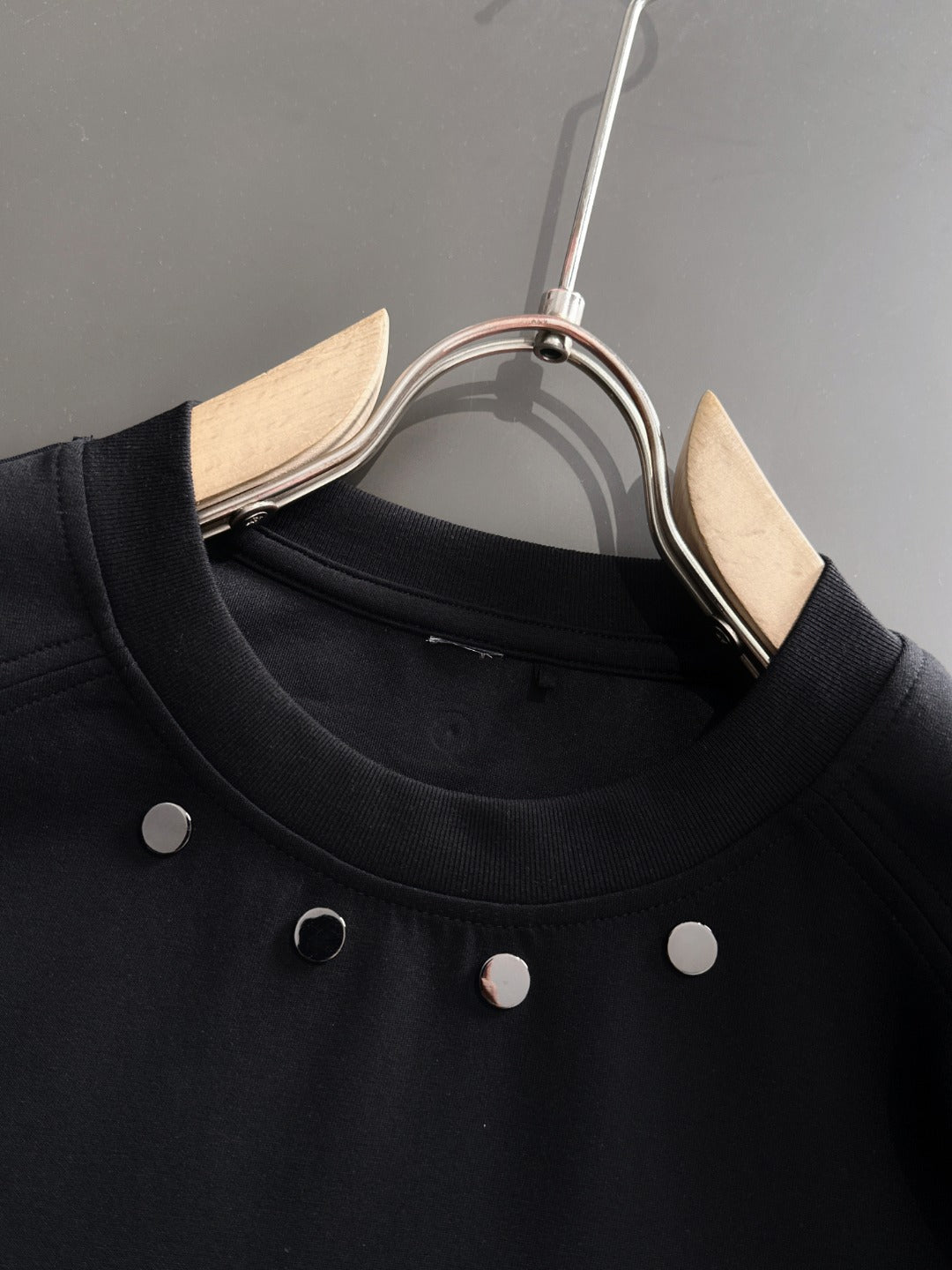 LuxluxHouse Best Quality Clothes T-shirt Arcteryx