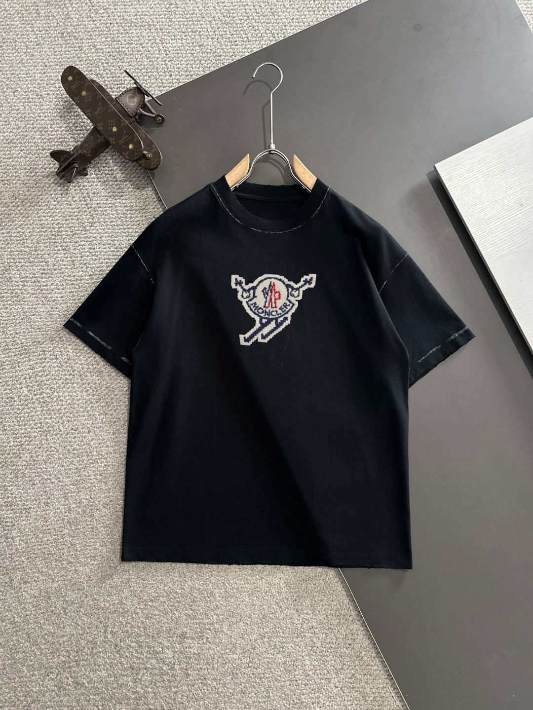 LuxluxHouse Best Quality Clothes T-shirt Moncler