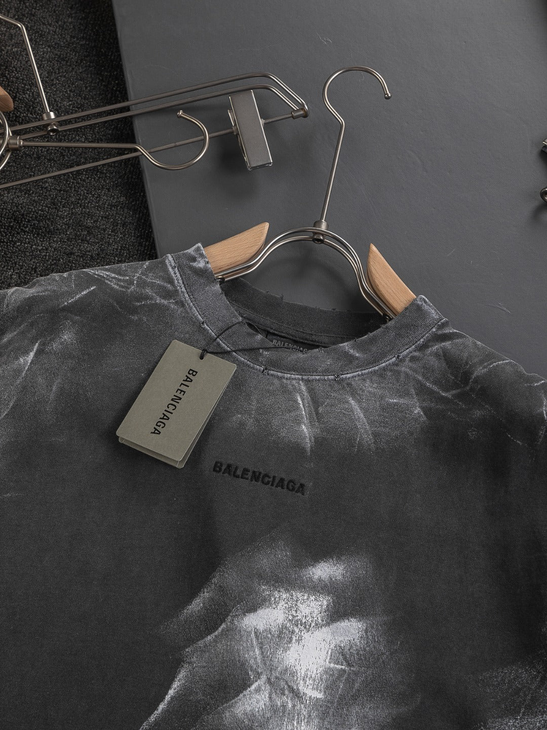LuxluxHouse Best Quality Clothes Balenciaga T-shirt