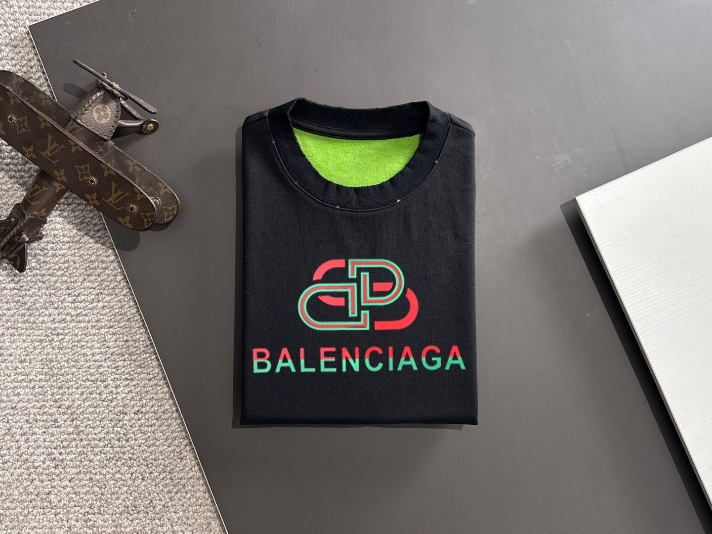 LuxluxHouse Best Quality Clothes Balenciaga T-shirt