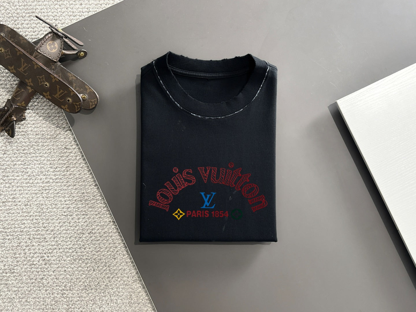 LuxluxHouse Best Quality Clothes T-shirt Louis Vuitton