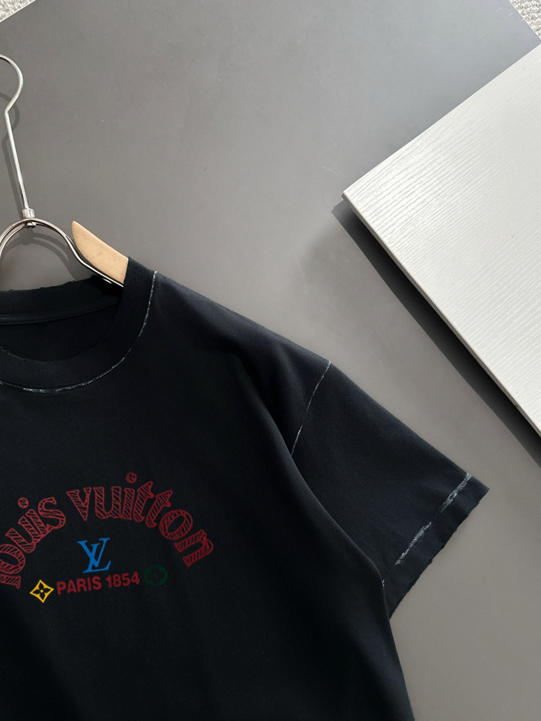 LuxluxHouse Best Quality Clothes T-shirt Louis Vuitton