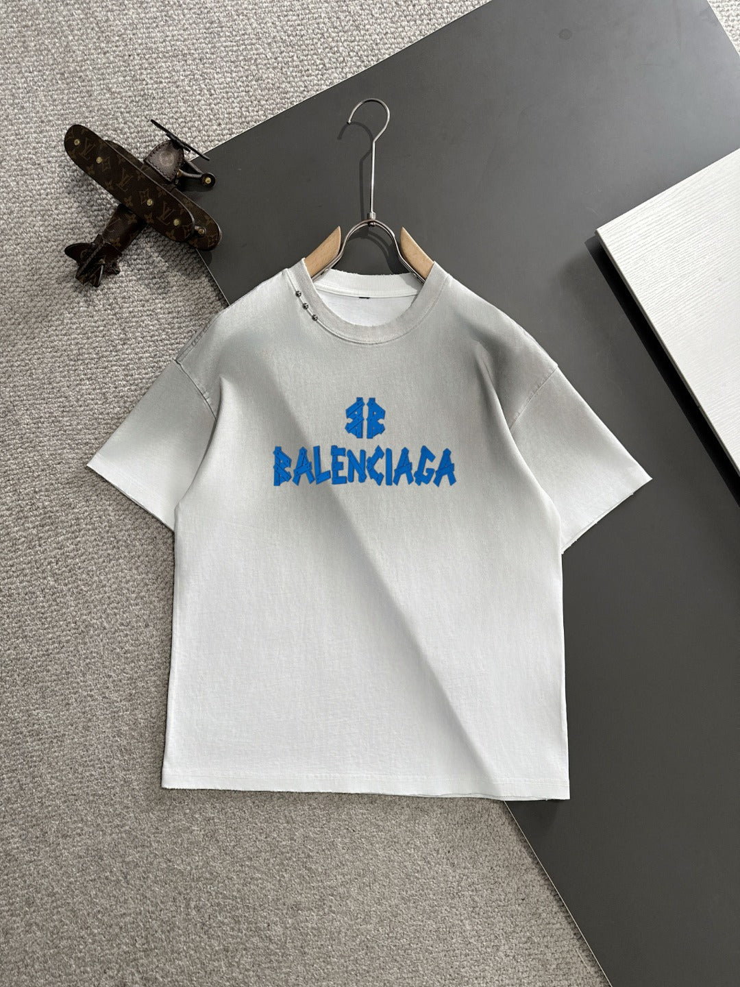 LuxluxHouse Best Quality Clothes Balenciaga T-shirt