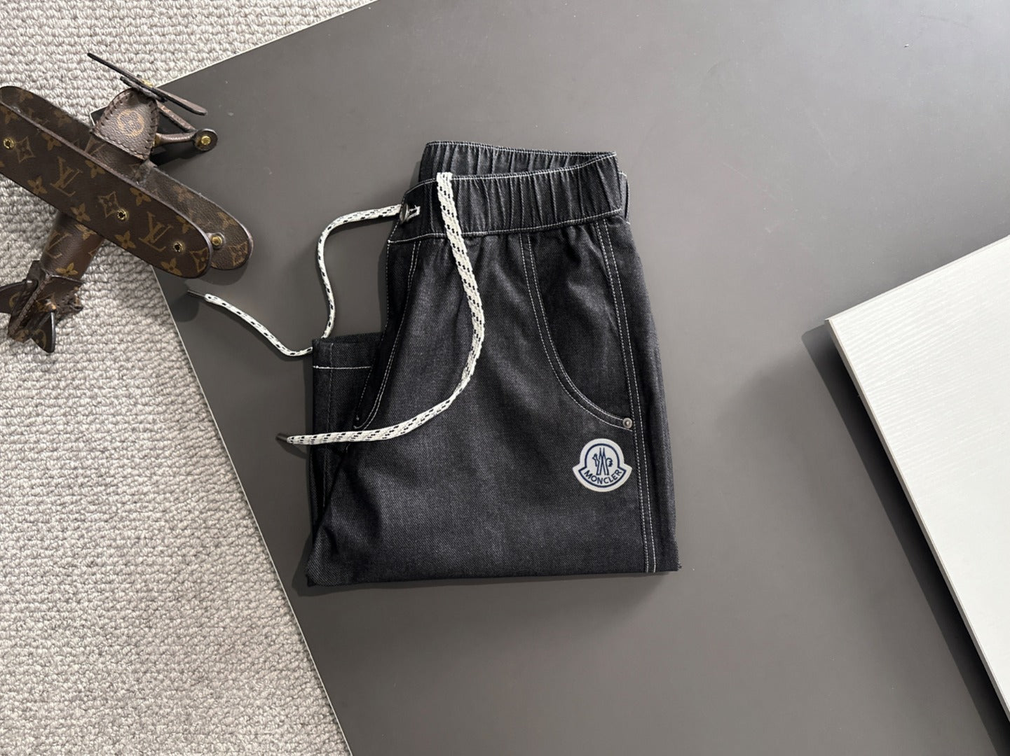 LuxluxHouse Best Quality Clothes Pants Moncler