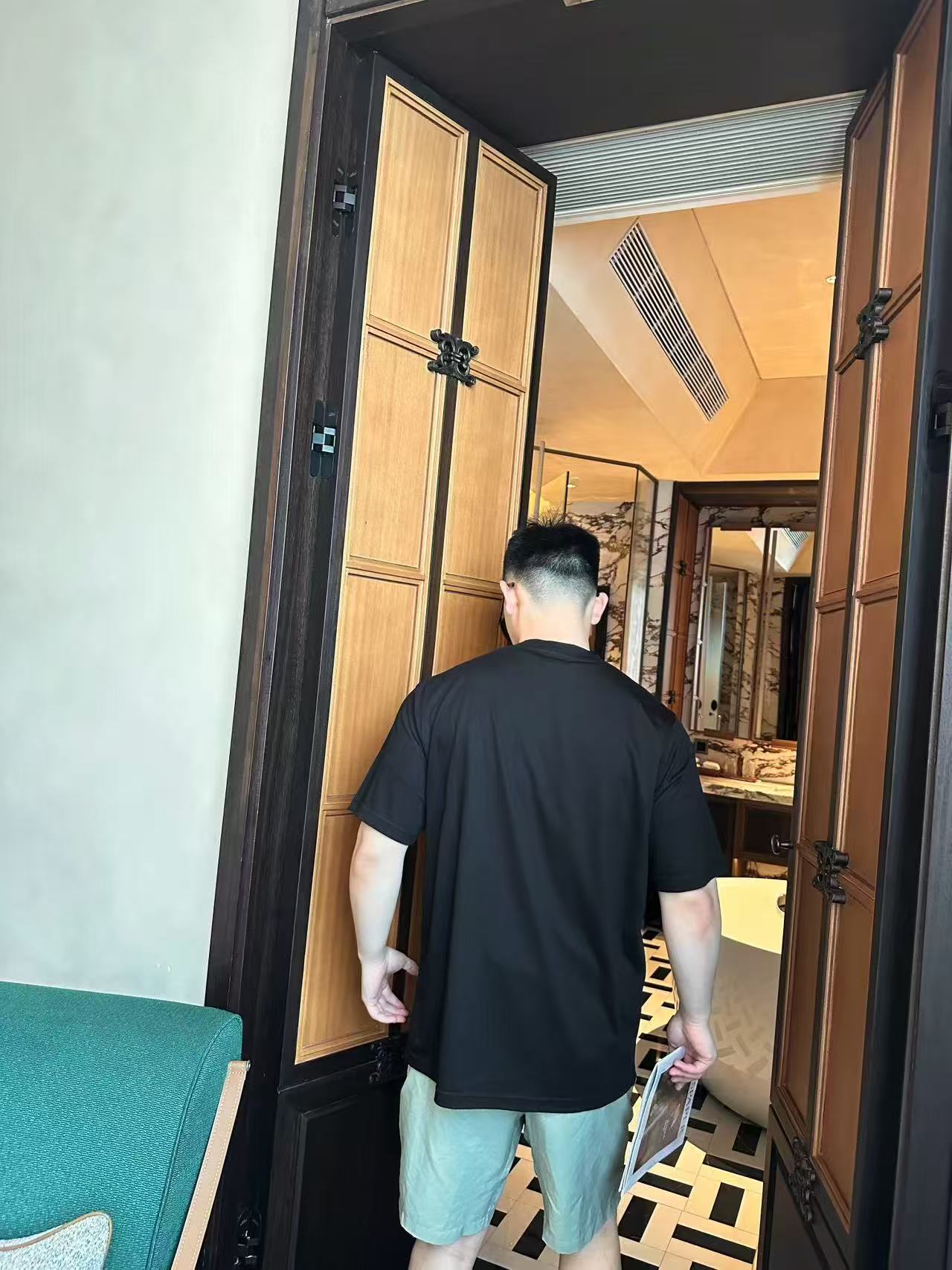 LuxluxHouse Best Quality Clothes Burberry T-shirt