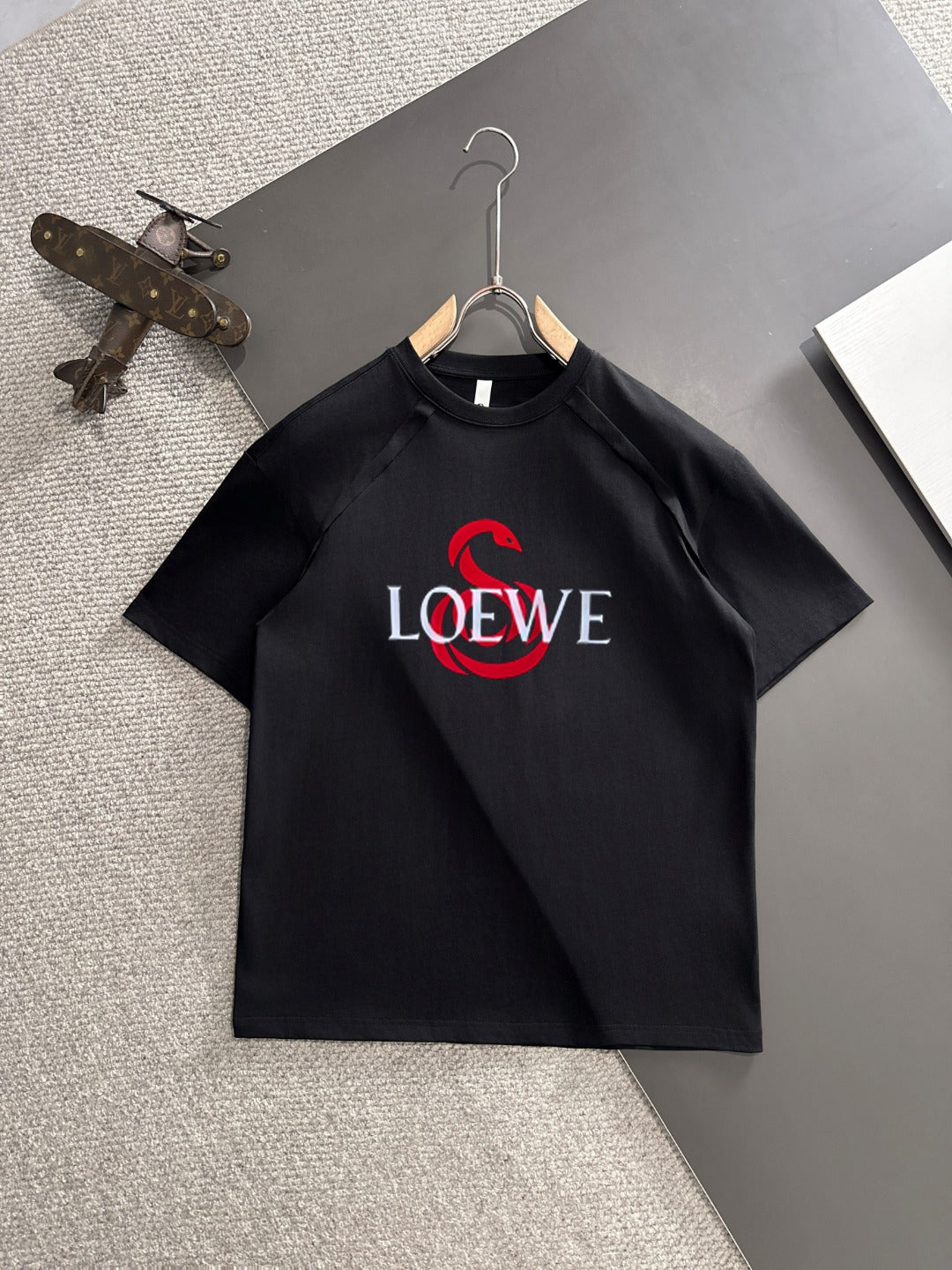 LuxluxHouse Best Quality Clothes T-shirt Loewe